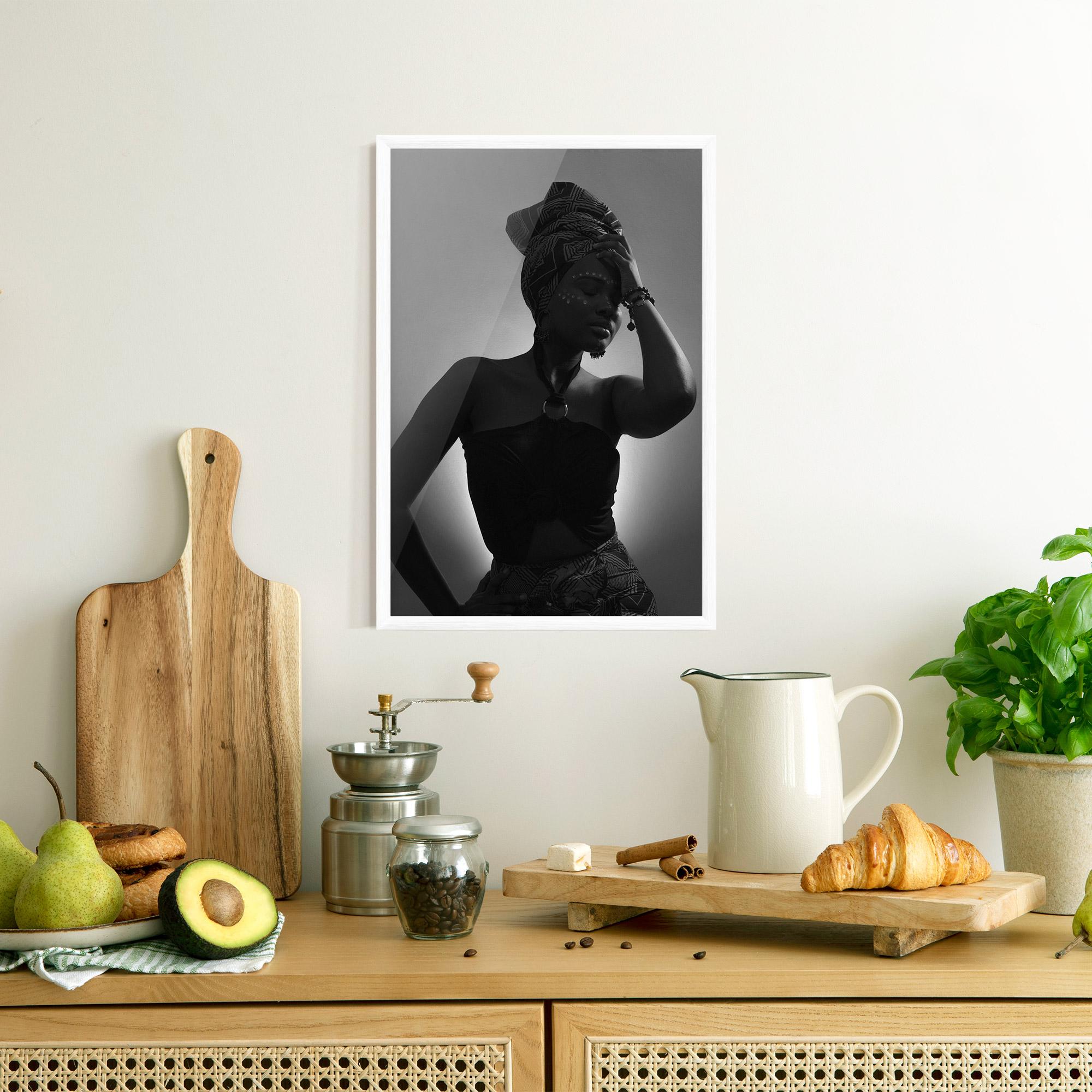 Plakat w Ramie African Woman Shadow mockup 8