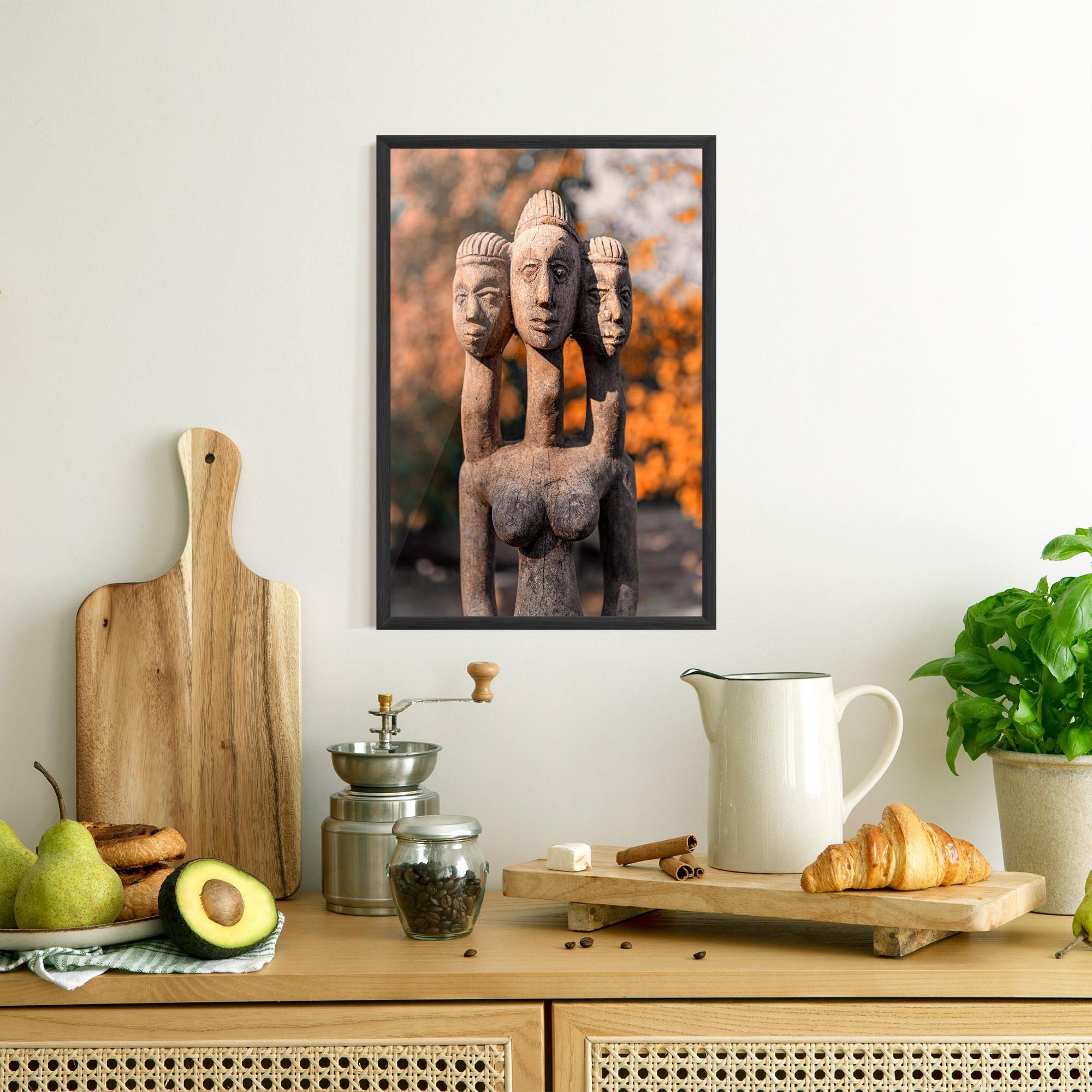 Plakat w Ramie Three Heads Statue mockup 8