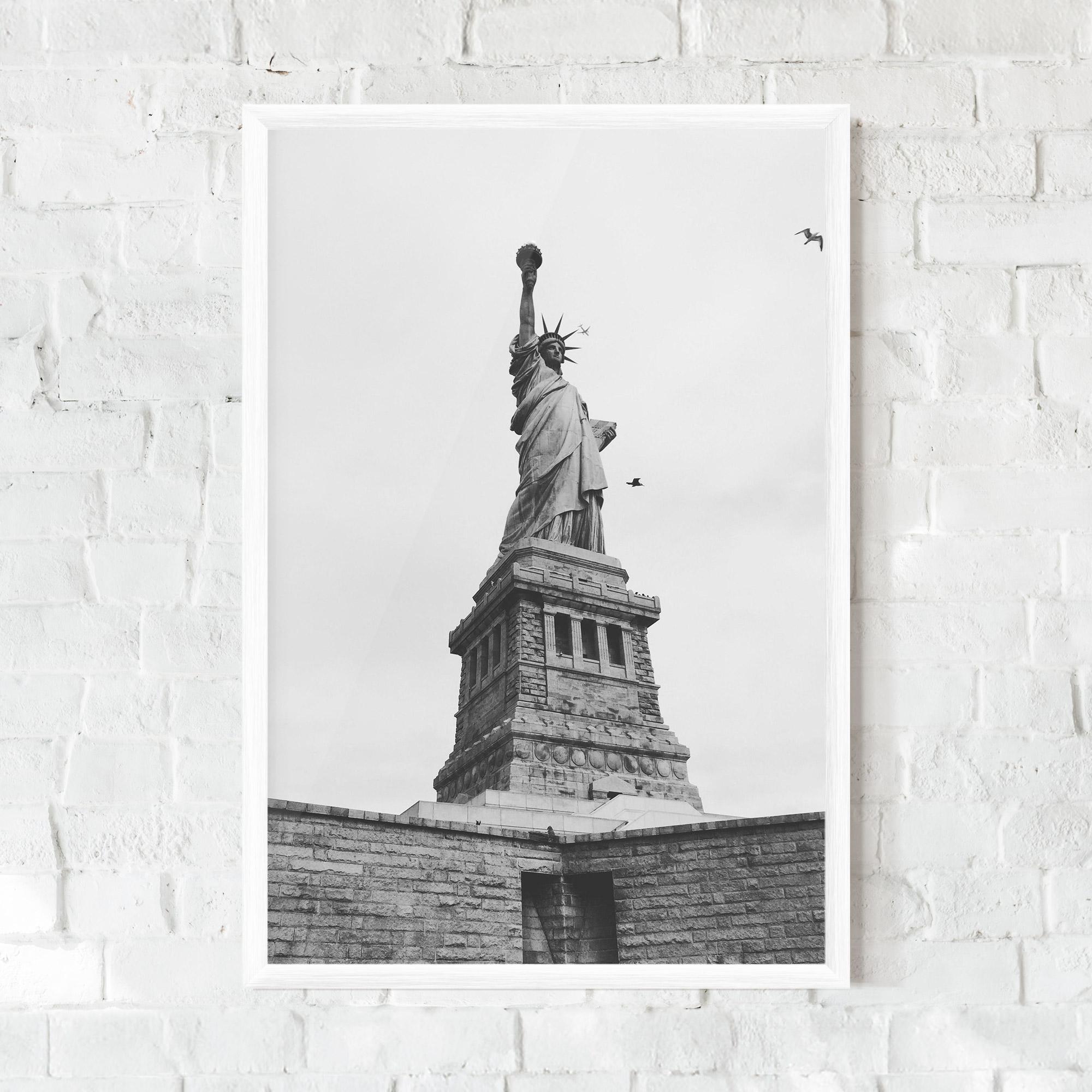 Plakat w Ramie The Statue Of Liberty mockup 0