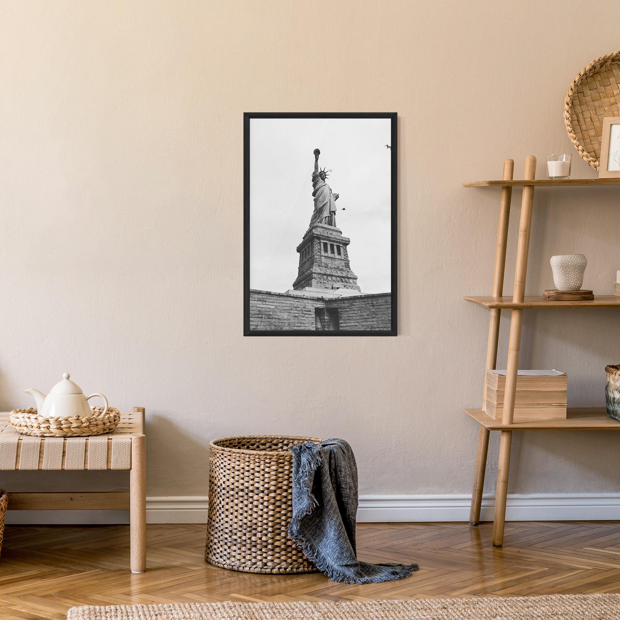 Plakat w Ramie The Statue Of Liberty mockup 9