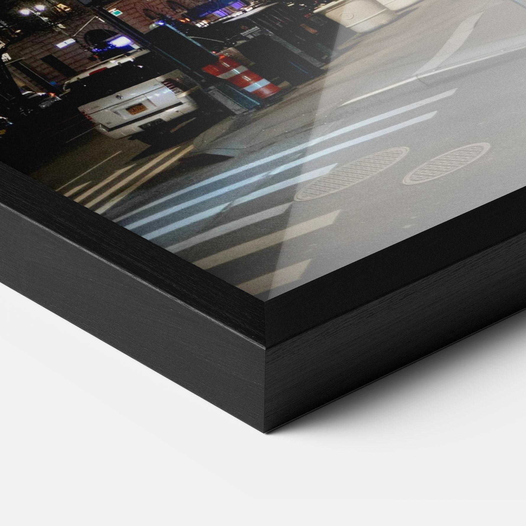 Plakat w Ramie Skyline Night Light mockup 3