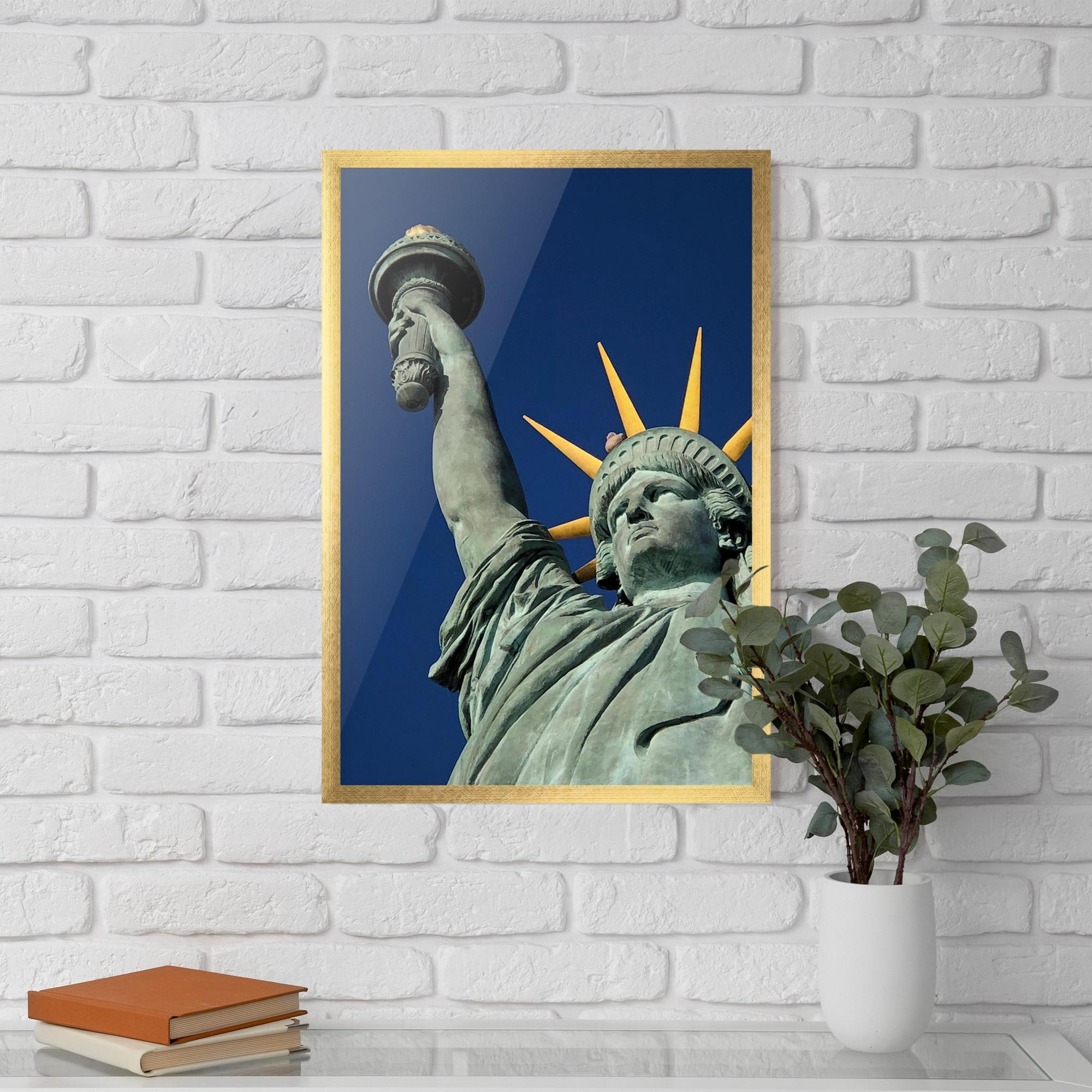 Plakat w Ramie Statue Of Liberty mockup 5