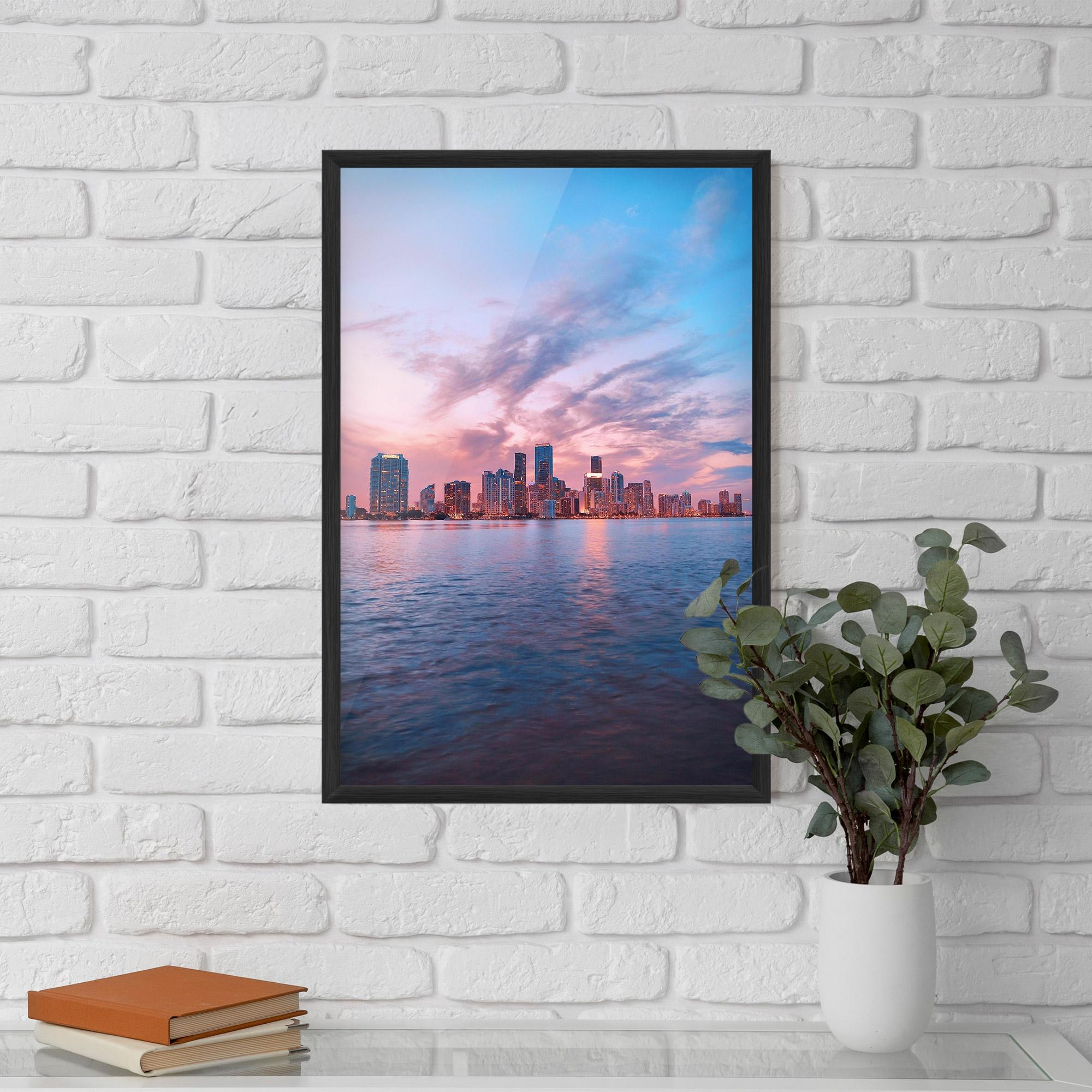 Plakat w Ramie Over The Lake mockup 5