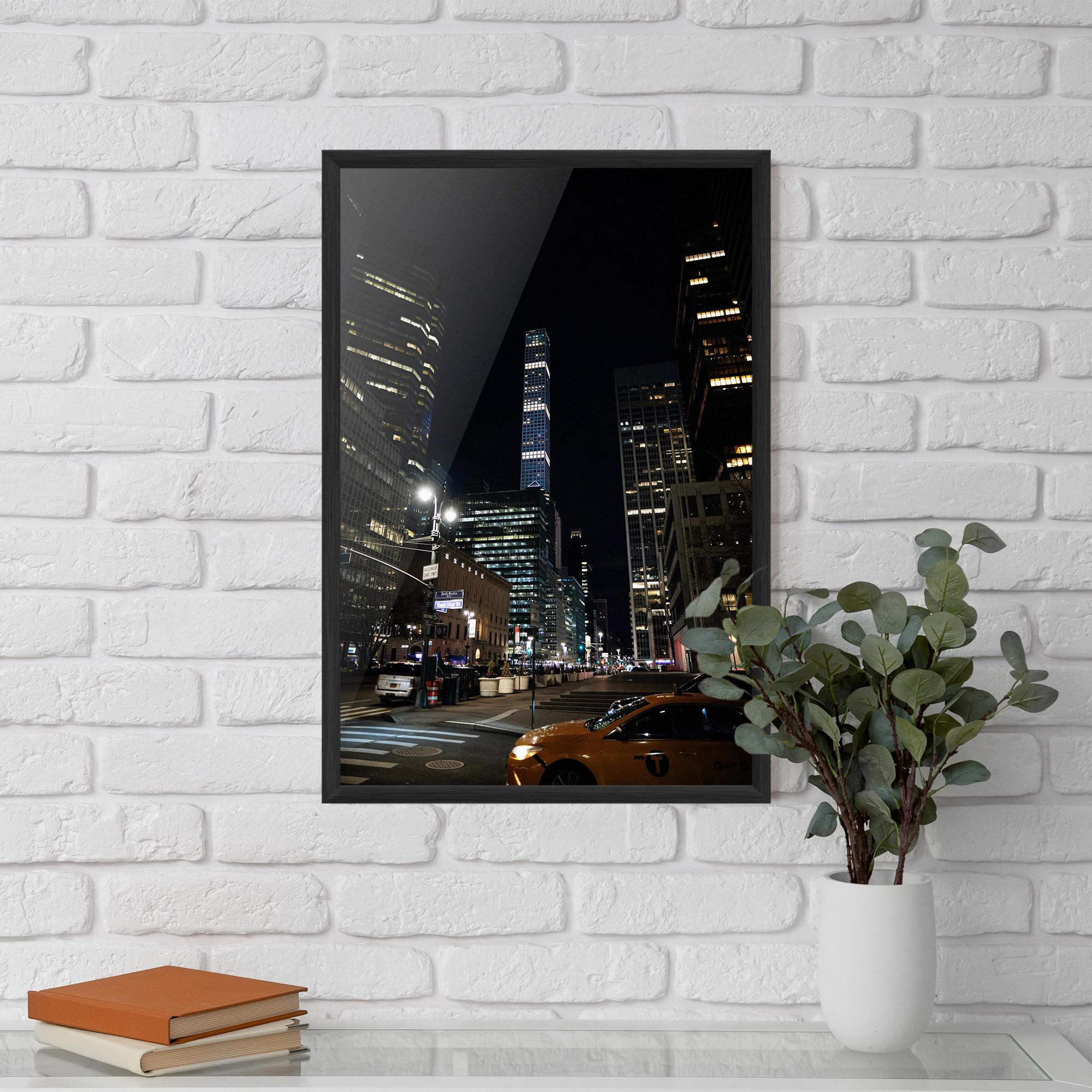 Plakat w Ramie Skyline Night Light mockup 5