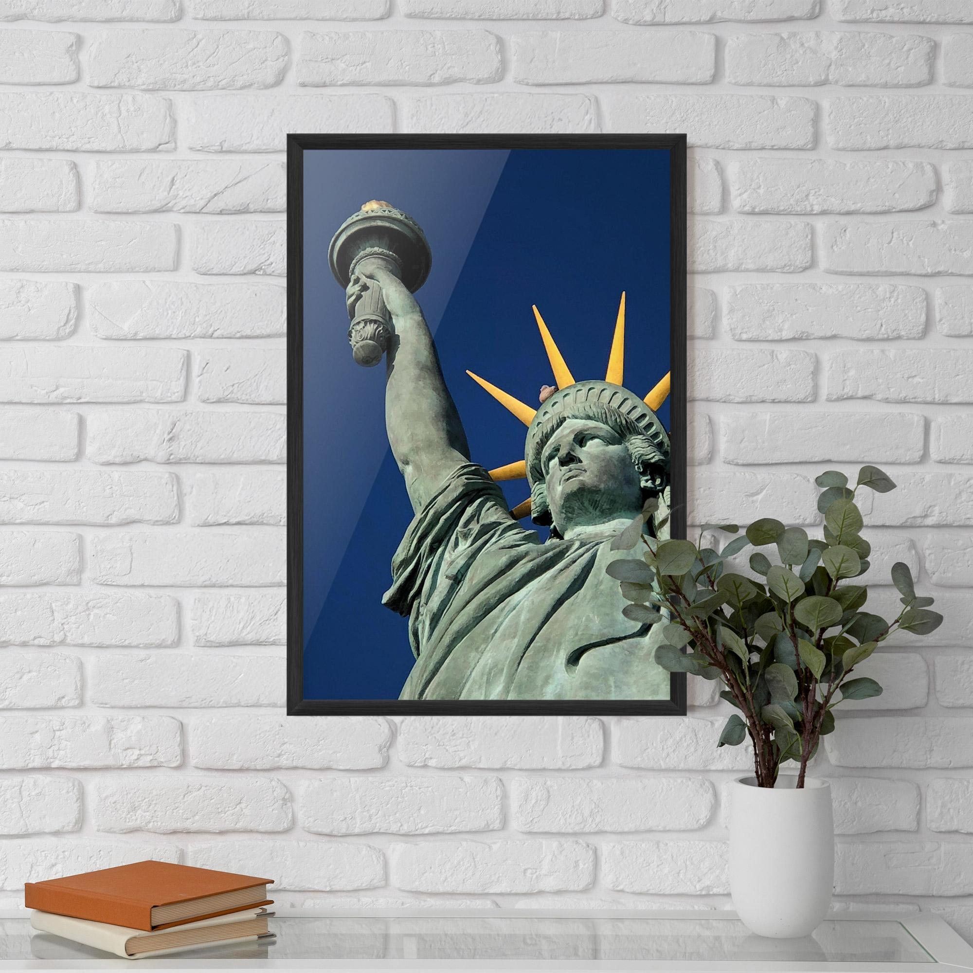Plakat w Ramie Statue Of Liberty mockup 5