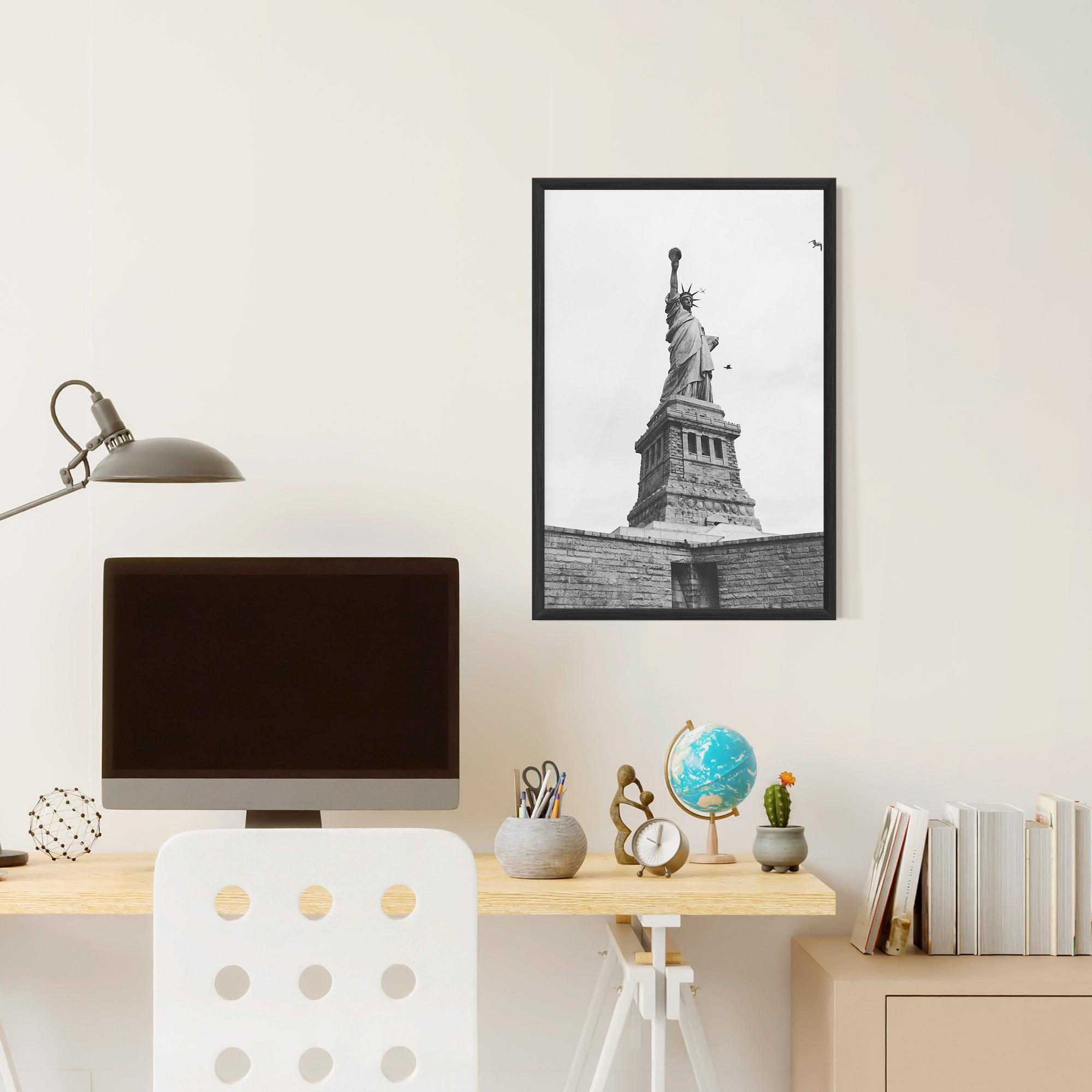 Plakat w Ramie The Statue Of Liberty mockup 6