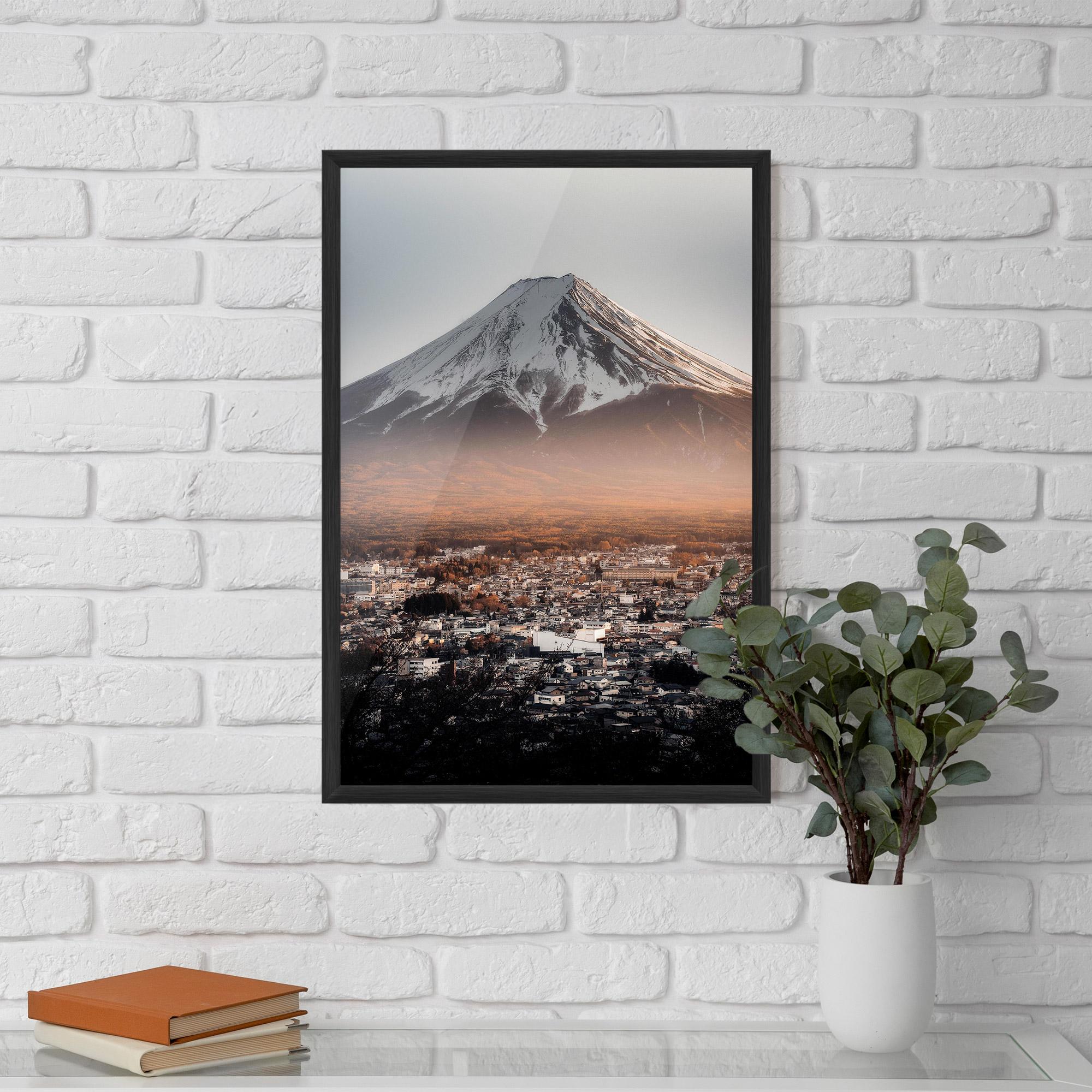 Plakat w Ramie Kuwaguchi mockup 5