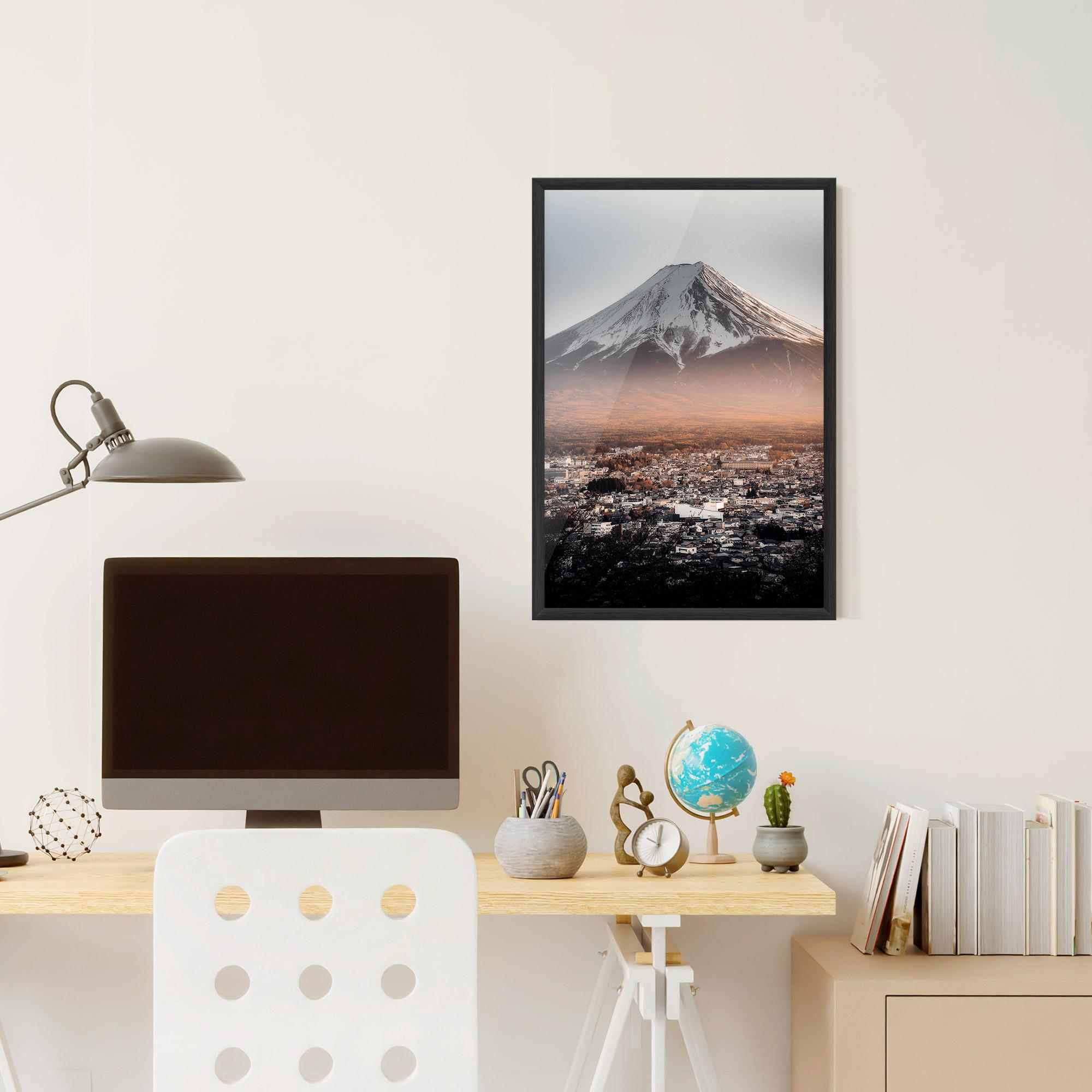 Plakat w Ramie Kuwaguchi mockup 6