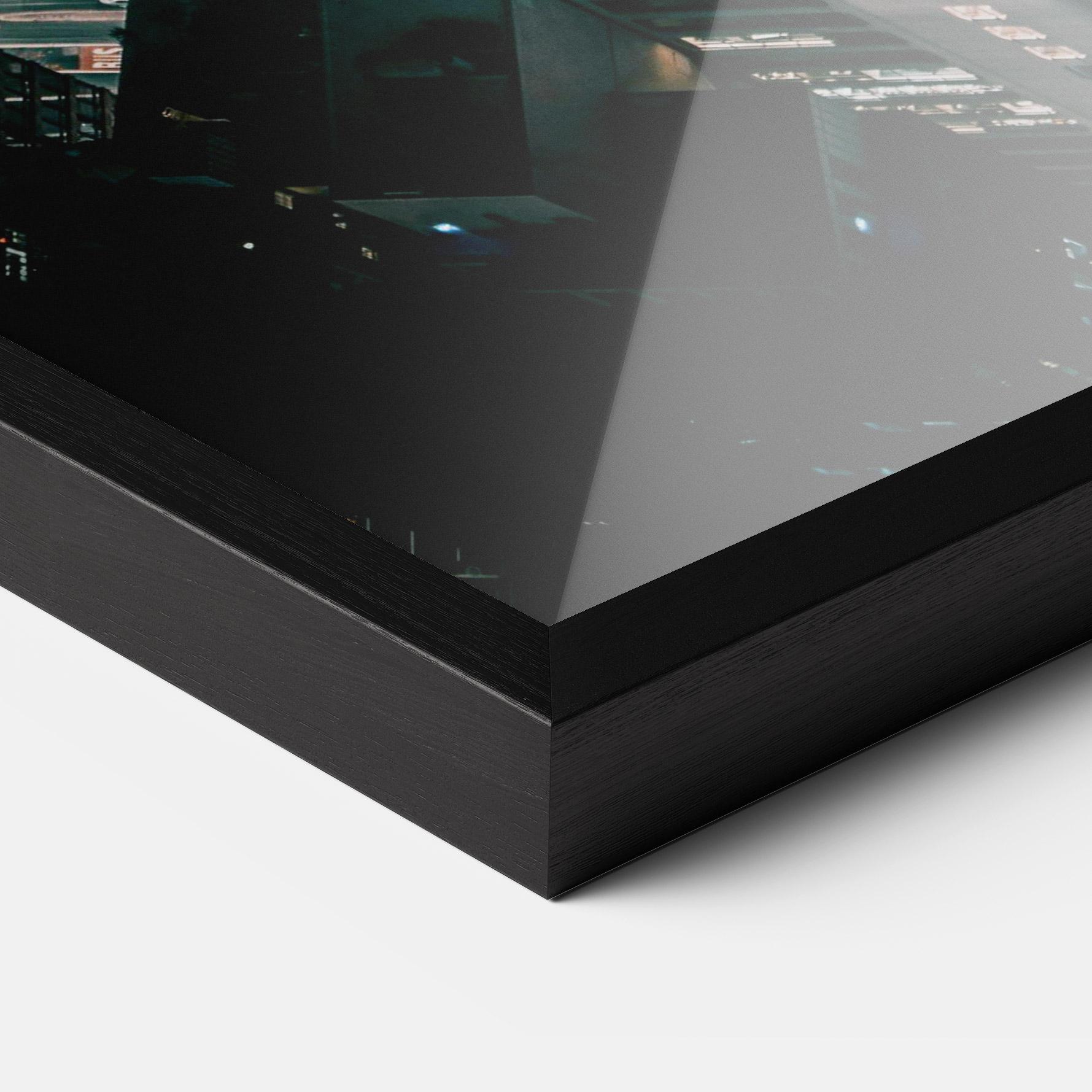 Plakat w Ramie Cream Building Night mockup 3