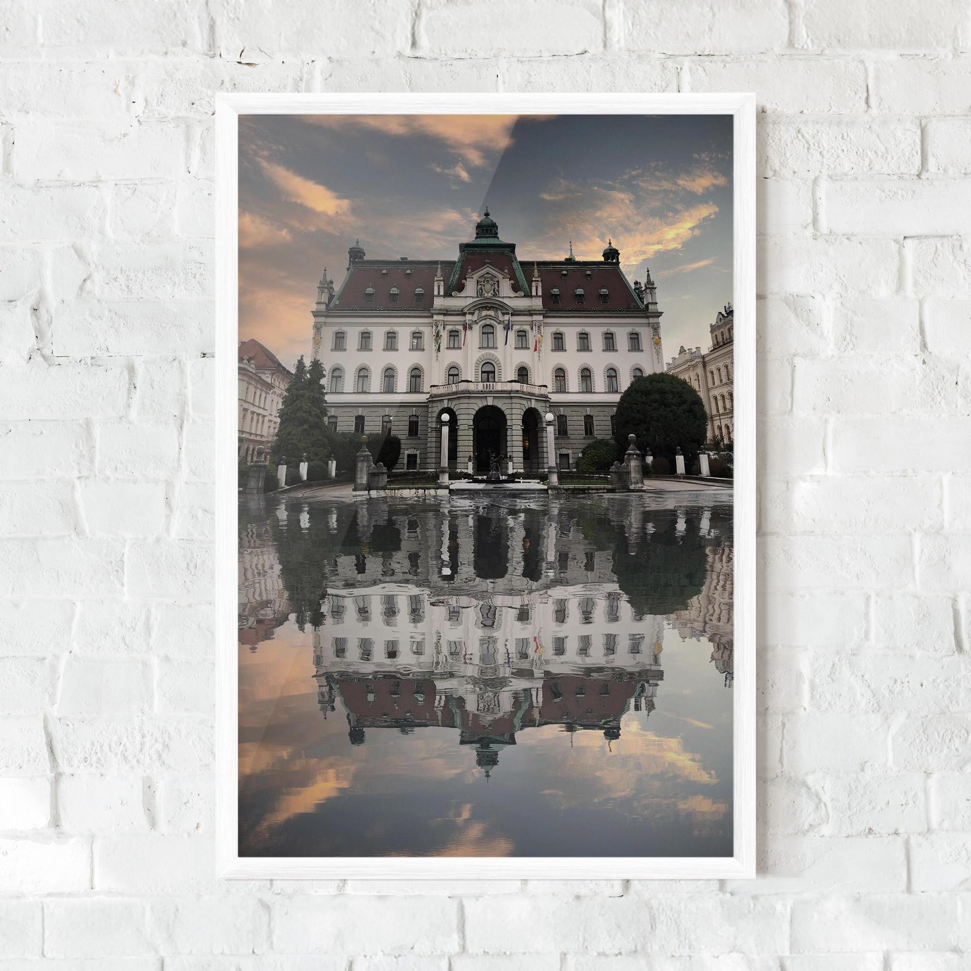 Plakat w Ramie University Of Ljubliana mockup 0