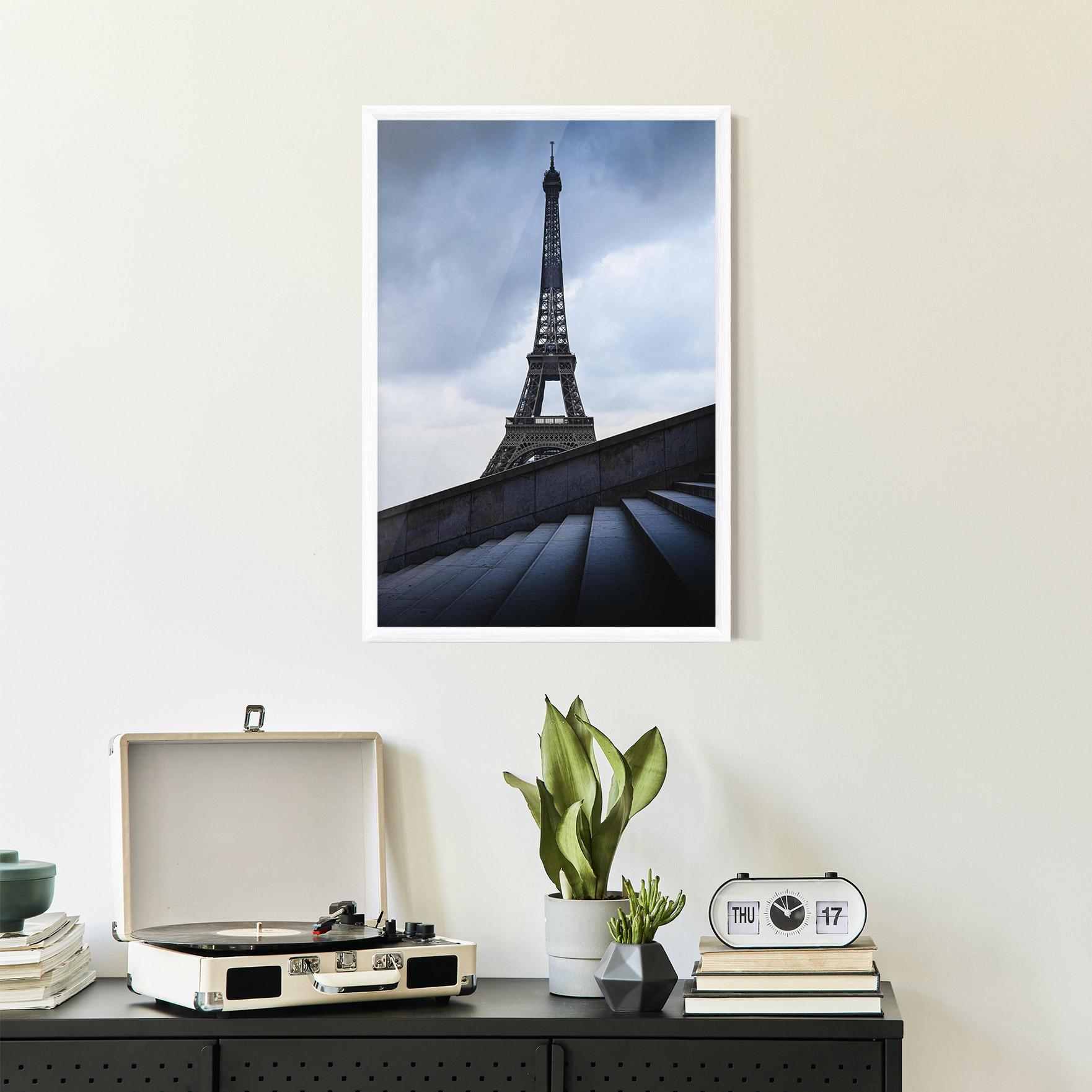 Plakat w Ramie Eiffel Tower Stairs mockup 2