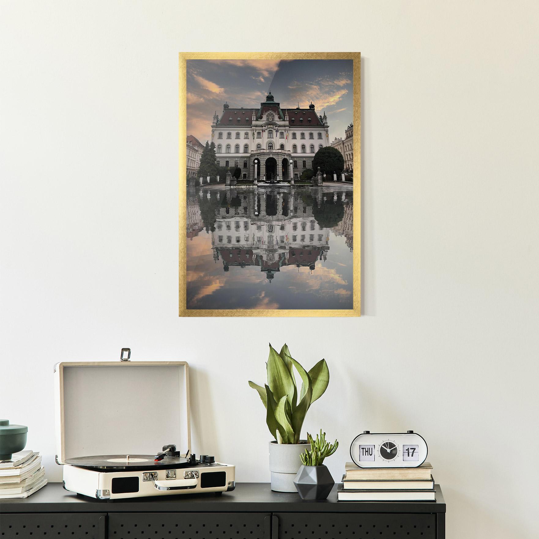 Plakat w Ramie University Of Ljubliana mockup 2