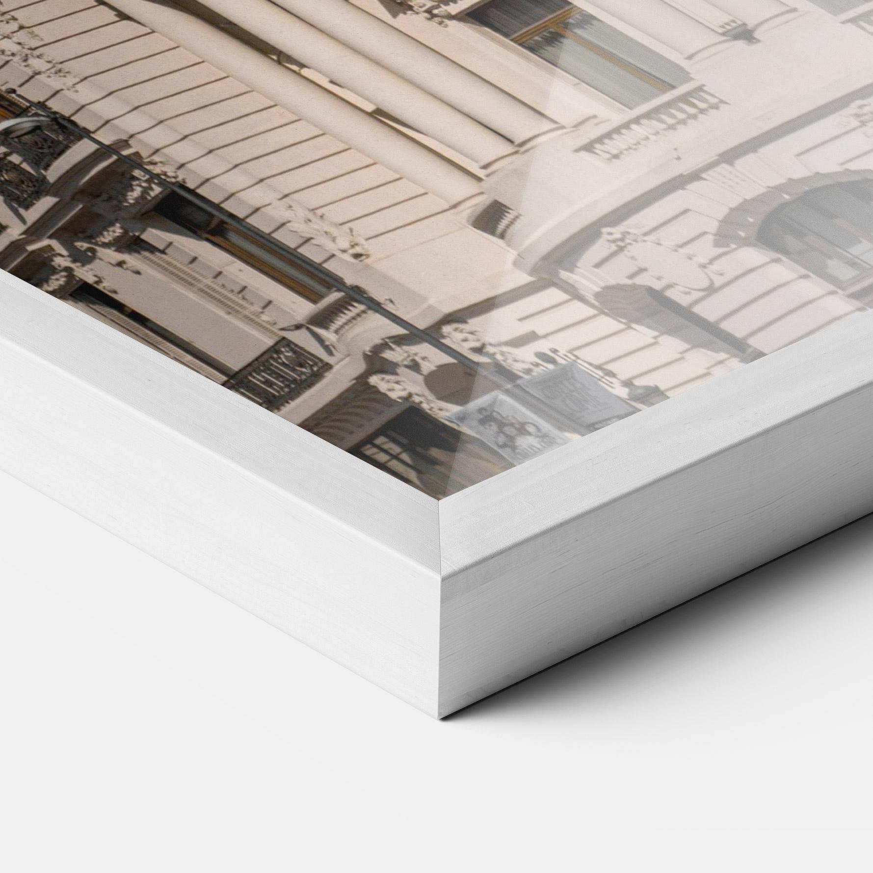 Plakat w Ramie Metropolis Building mockup 3