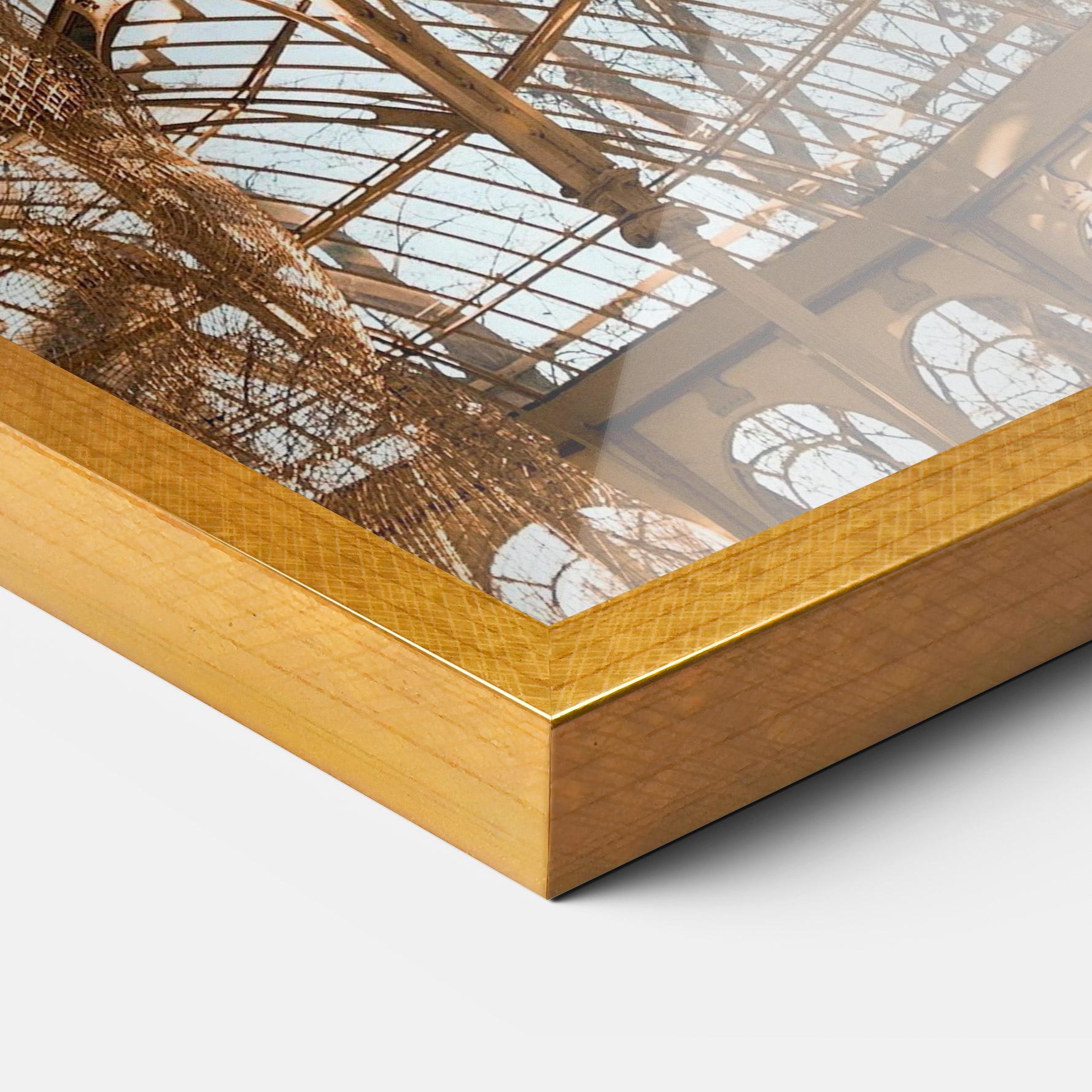 Plakat w Ramie Crystal Palace mockup 3