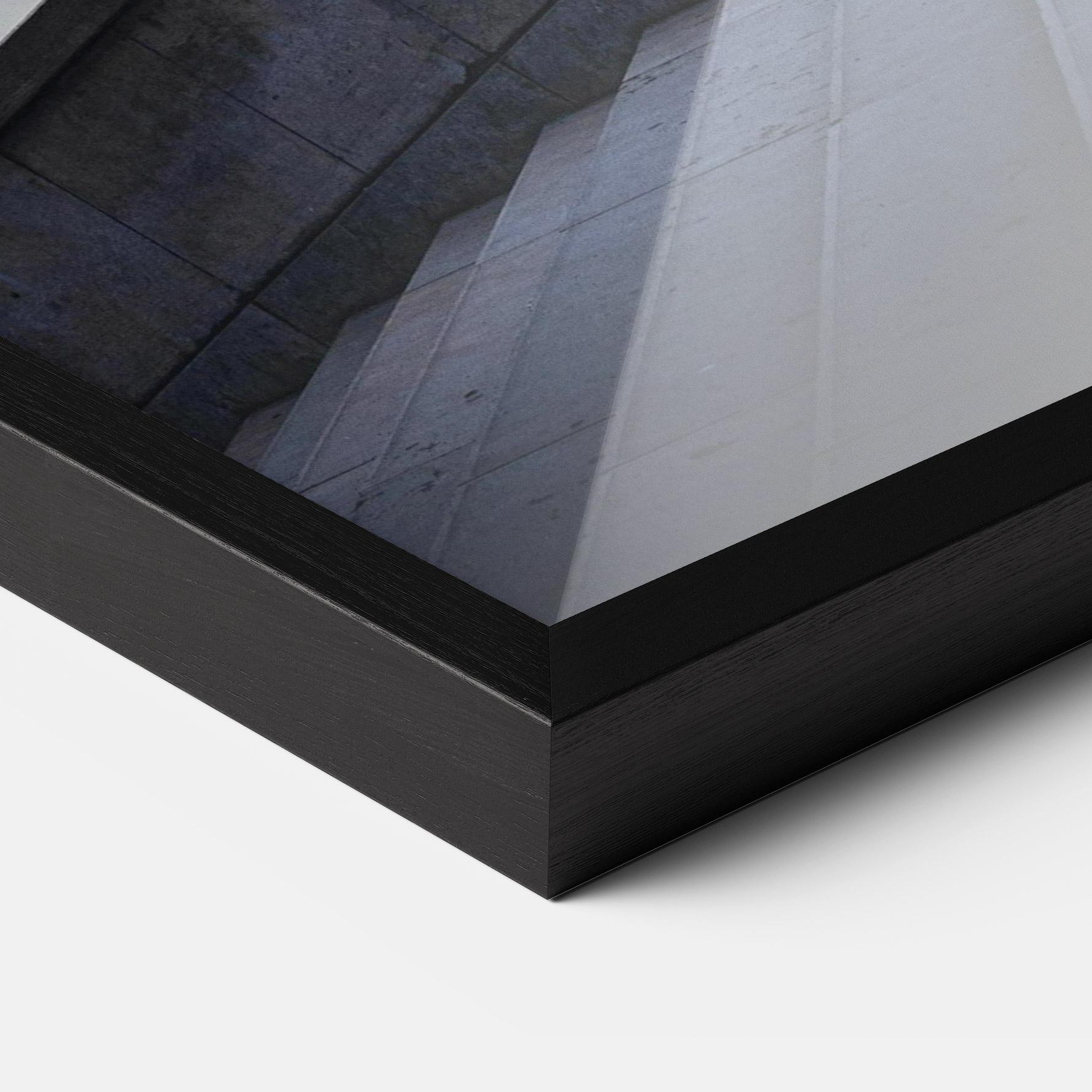 Plakat w Ramie Eiffel Tower Stairs mockup 3