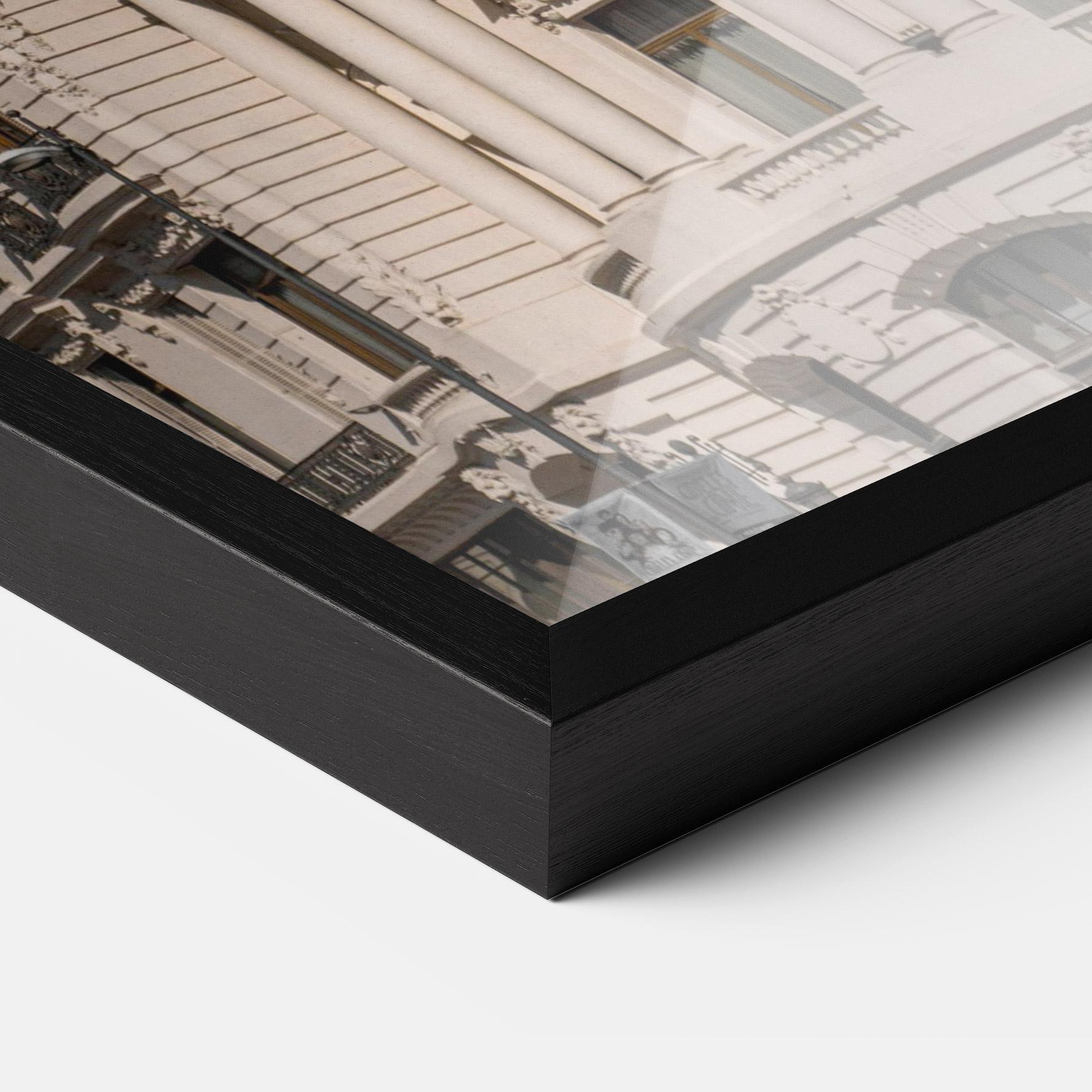 Plakat w Ramie Metropolis Building mockup 3