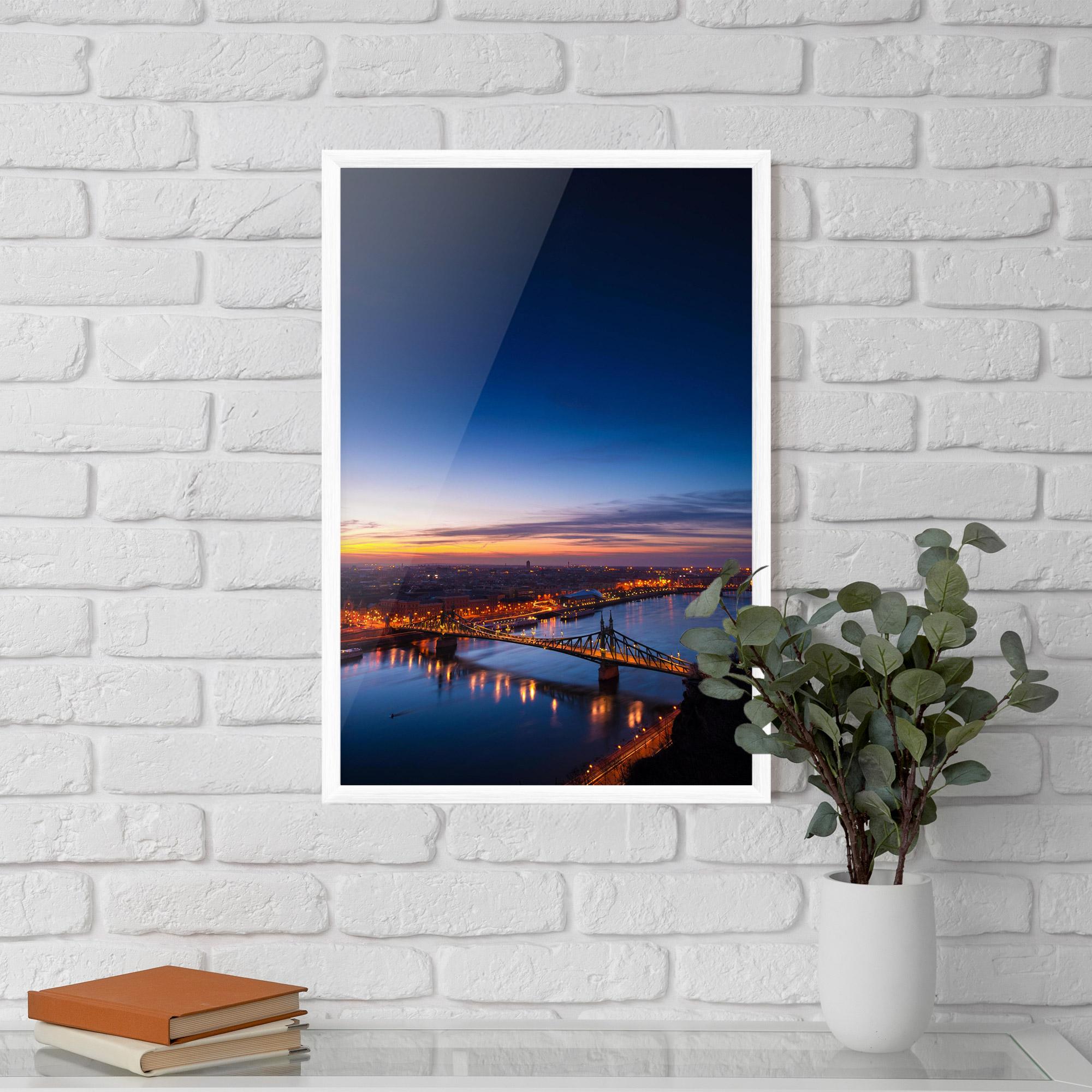 Plakat w Ramie Budapest Sunset mockup 5