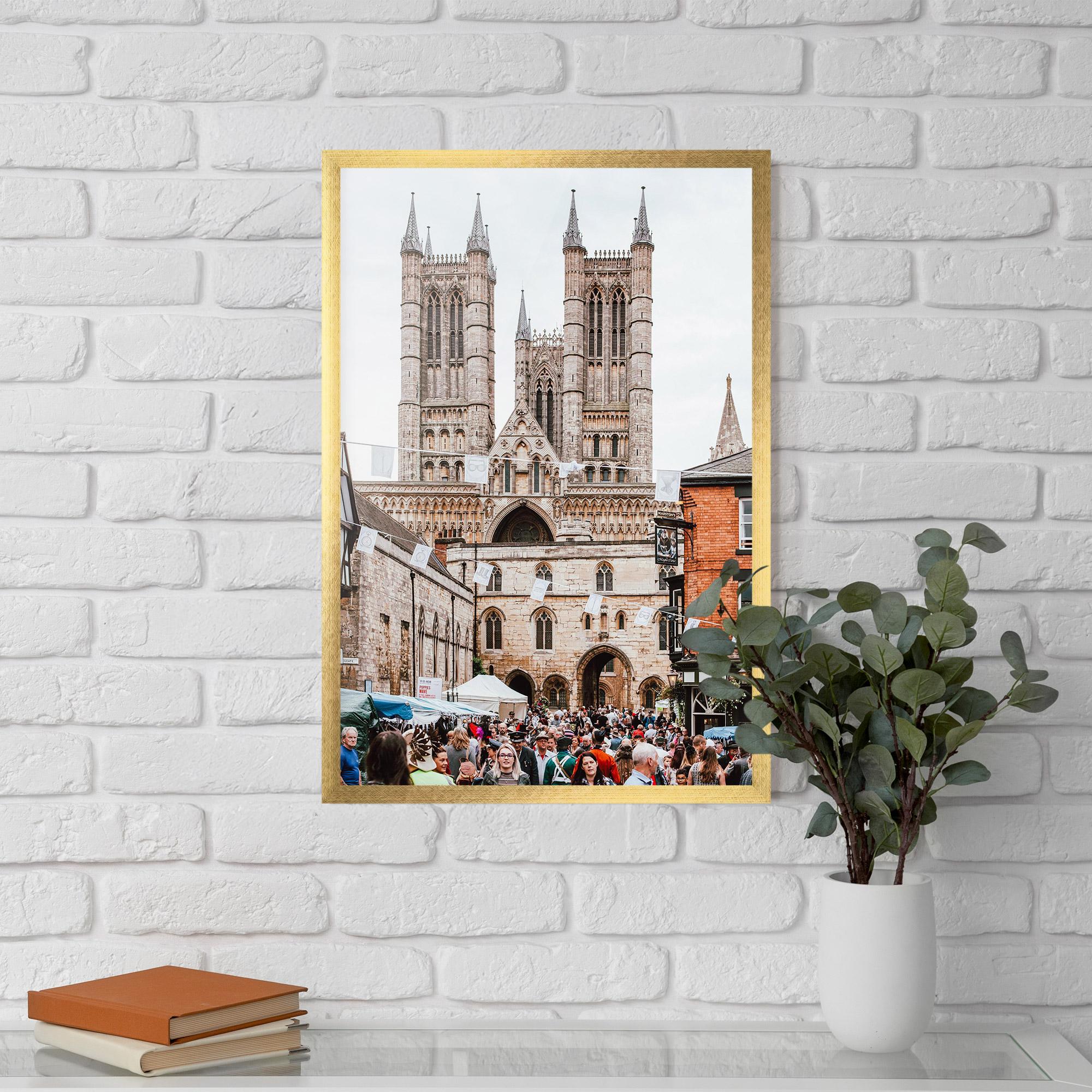 Plakat w Ramie Lincoln Cathedral mockup 5