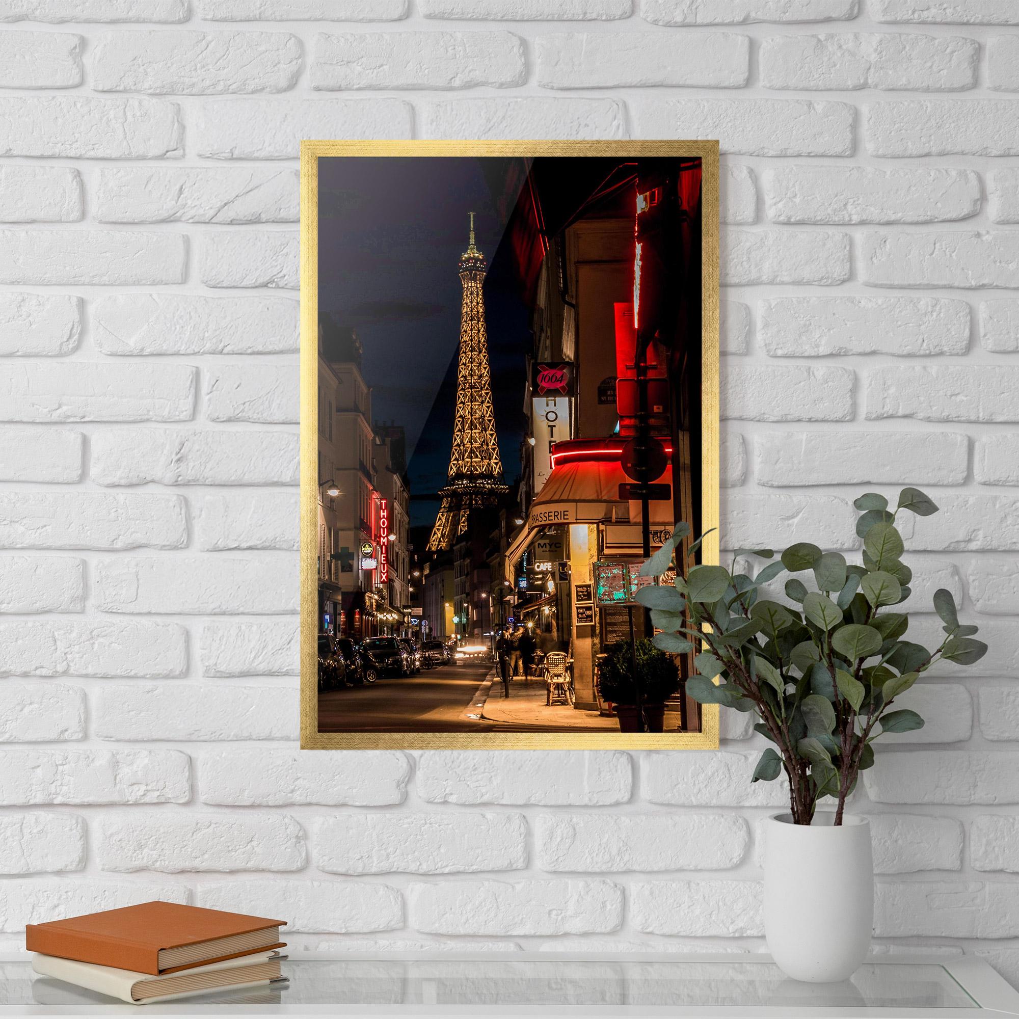 Plakat w Ramie Paris Walk mockup 5