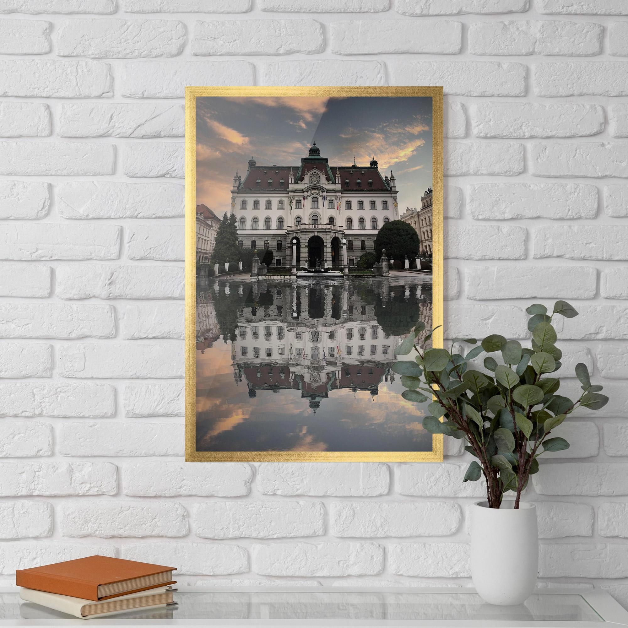 Plakat w Ramie University Of Ljubliana mockup 5