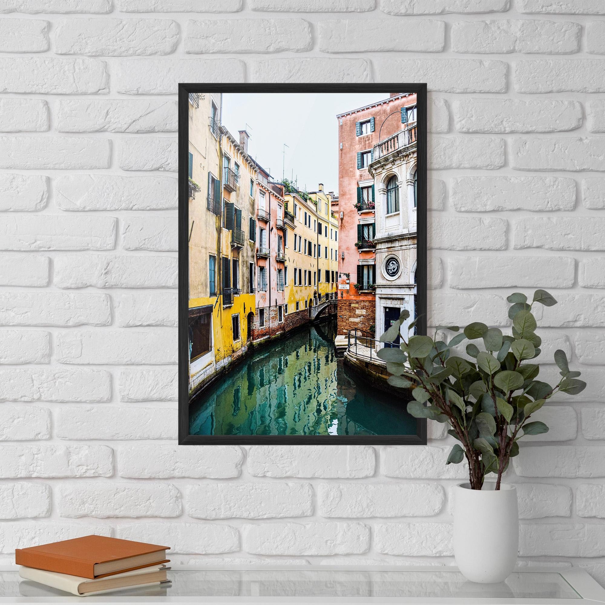 Plakat w Ramie Colorful Water Building mockup 5