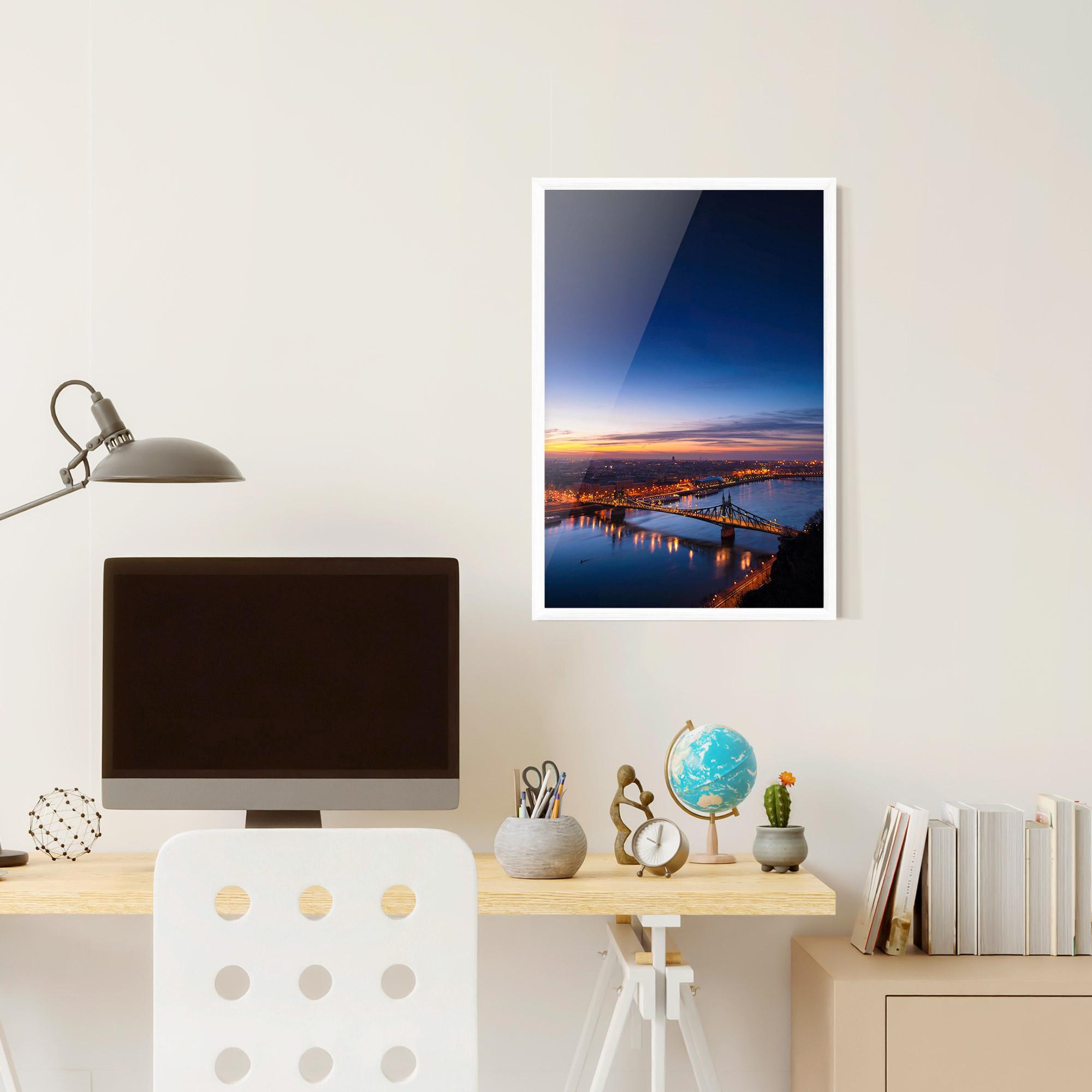Plakat w Ramie Budapest Sunset mockup 6