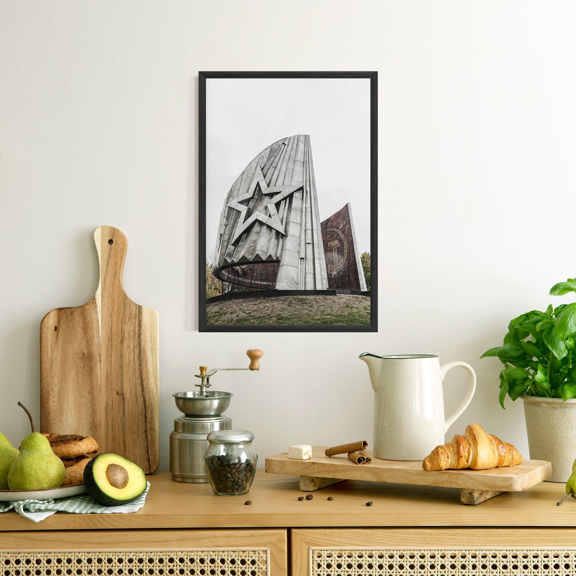 Plakat w Ramie Monument Of Glory mockup 8