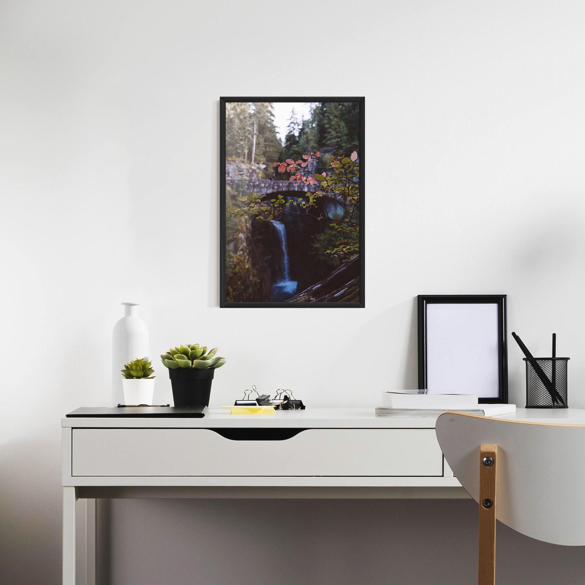 Plakat w Ramie Waterfall Bringe Red Leaves mockup 7