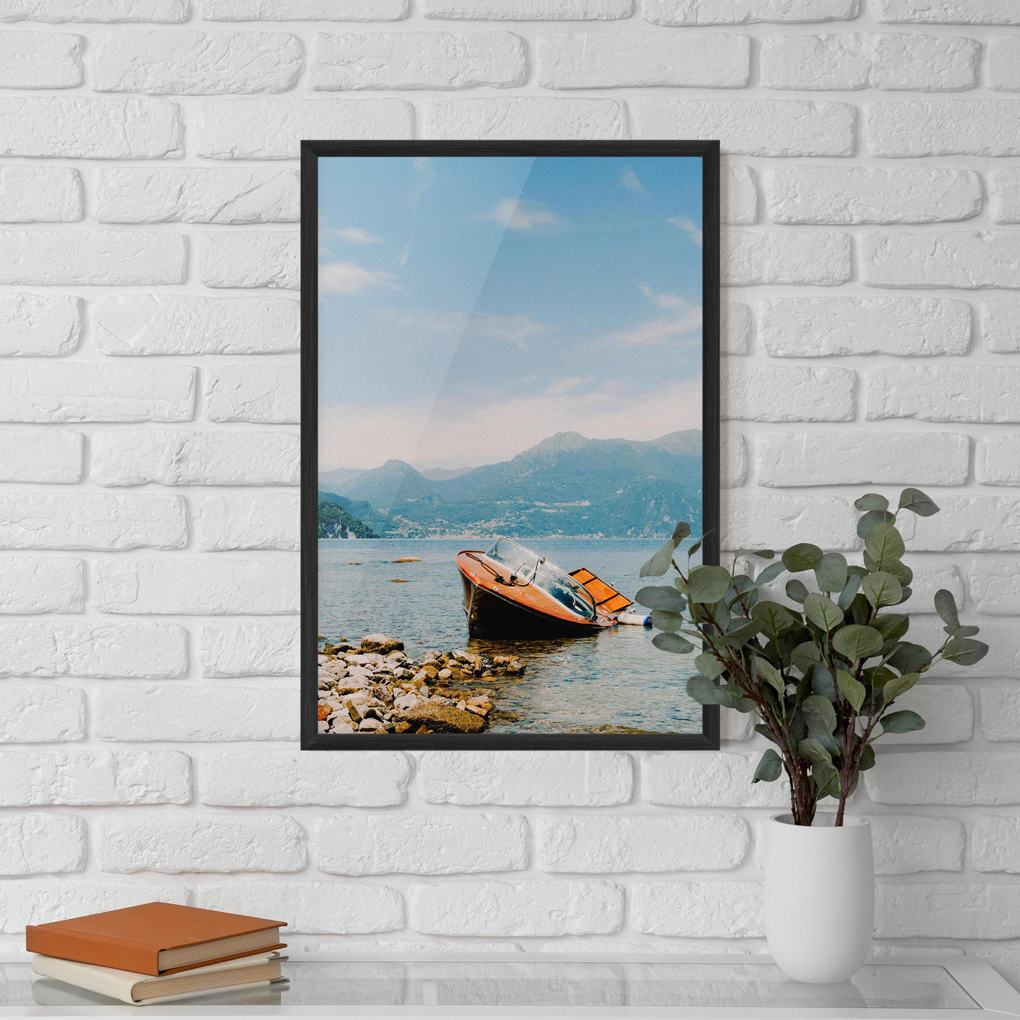 Plakat w Ramie Boat On The Lake mockup 5