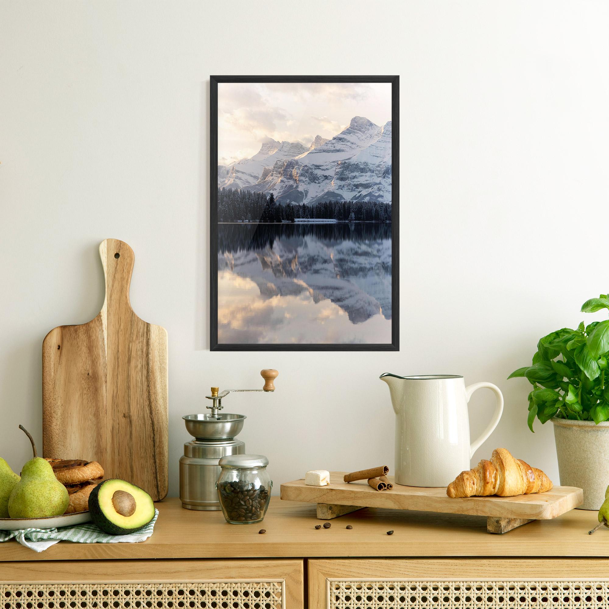 Plakat w Ramie Pretty Light Lake mockup 8