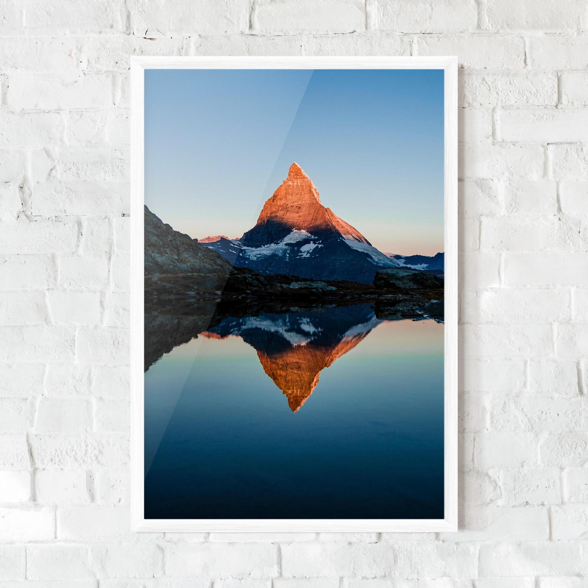 Plakat w Ramie Mirror Mountain mockup 0