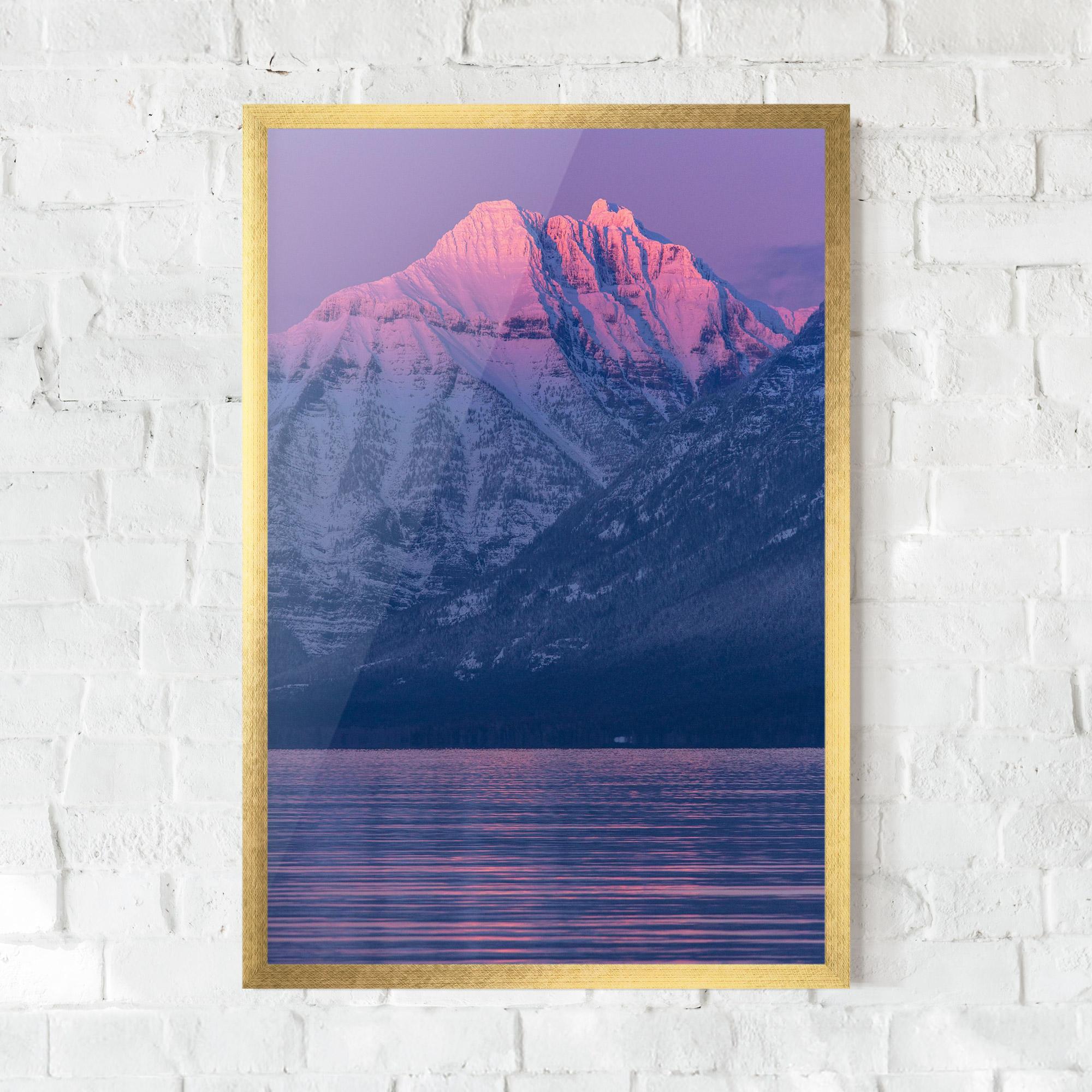 Plakat w Ramie Purple Snowy View mockup 0