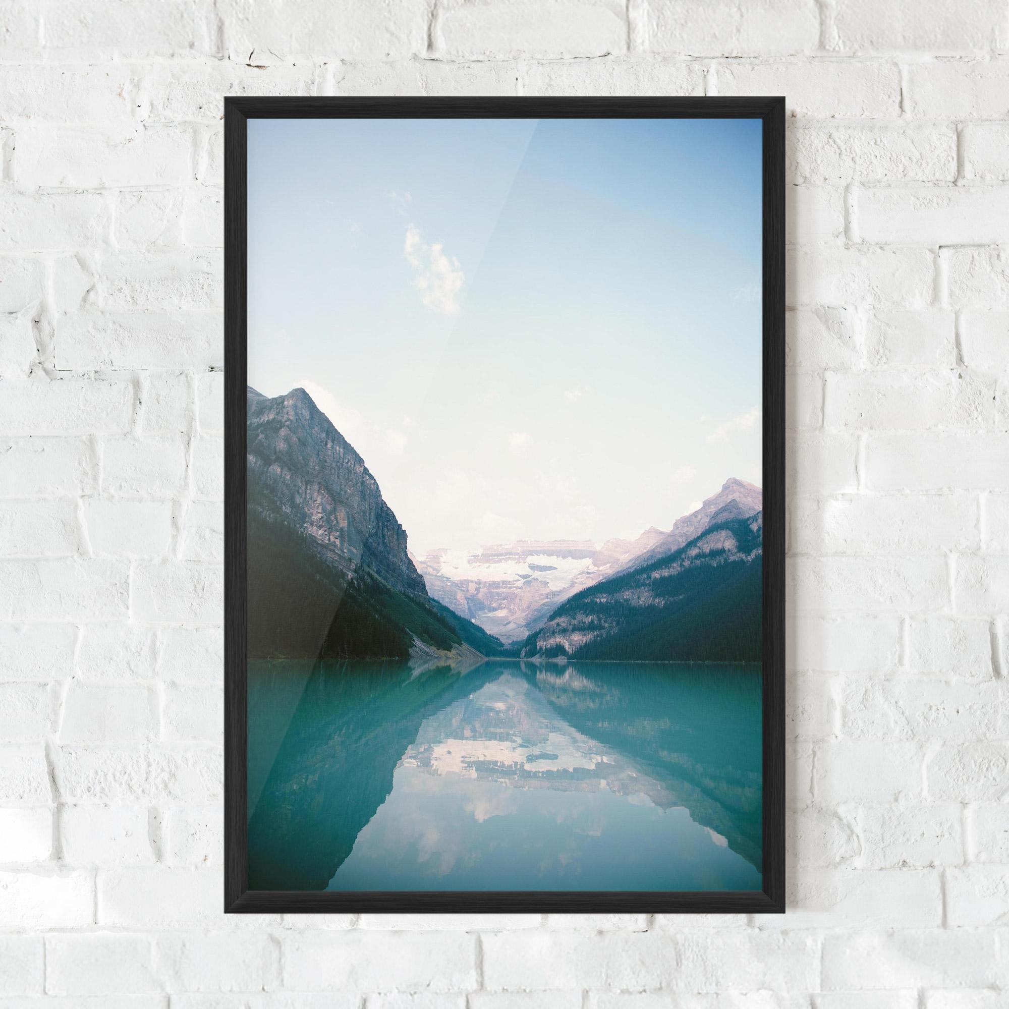 Plakat w Ramie Mountain Valley mockup 0