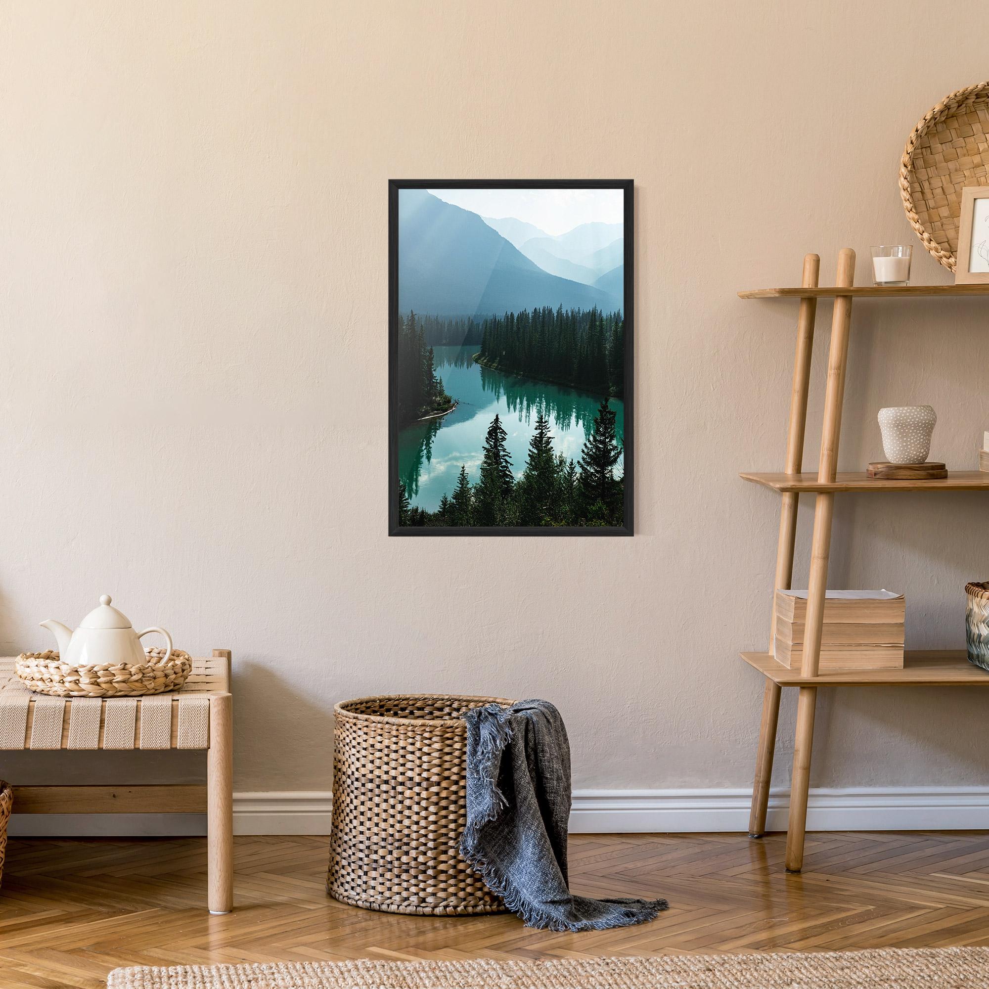 Plakat w Ramie Crystal Lake mockup 9