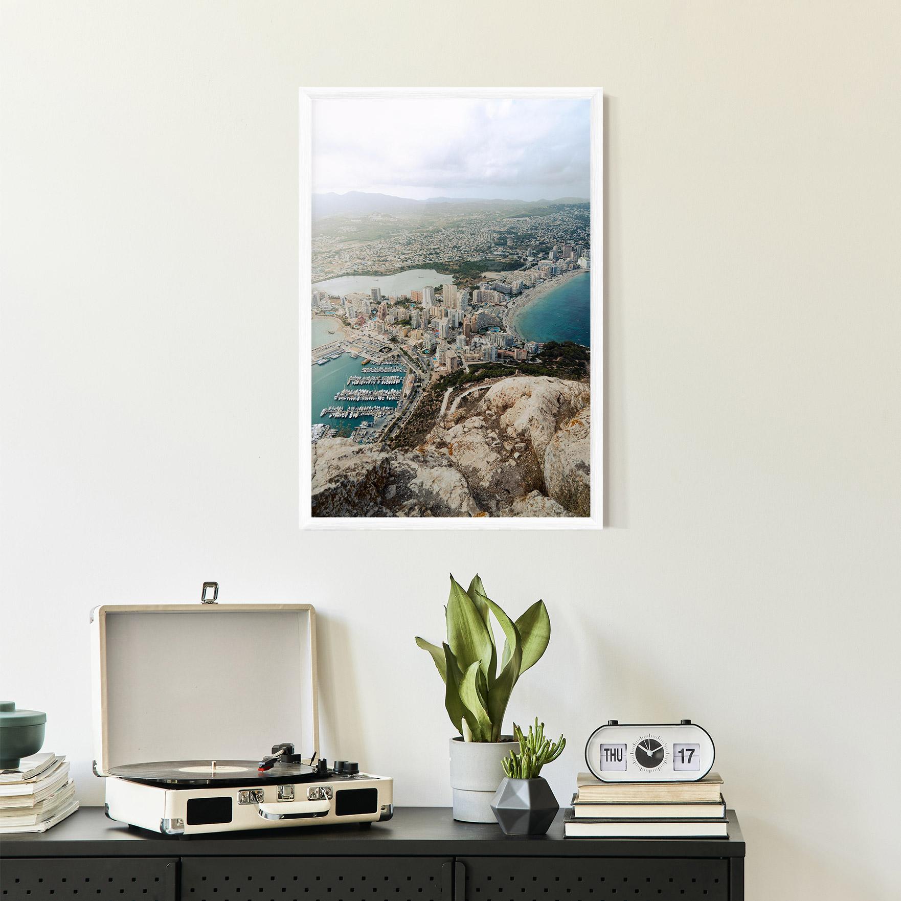 Plakat w Ramie Coast City mockup 2