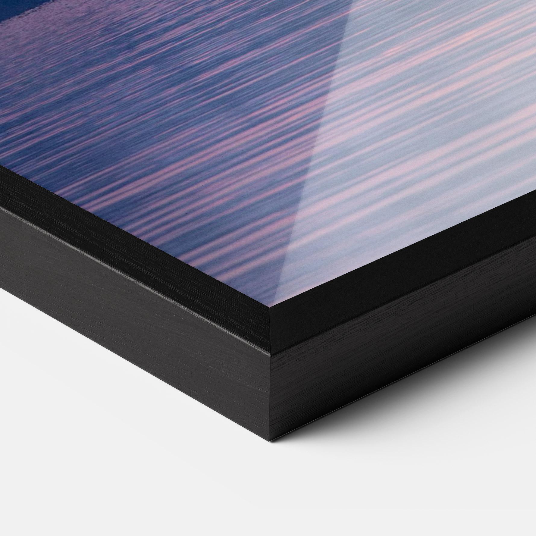 Plakat w Ramie Purple Snowy View mockup 3