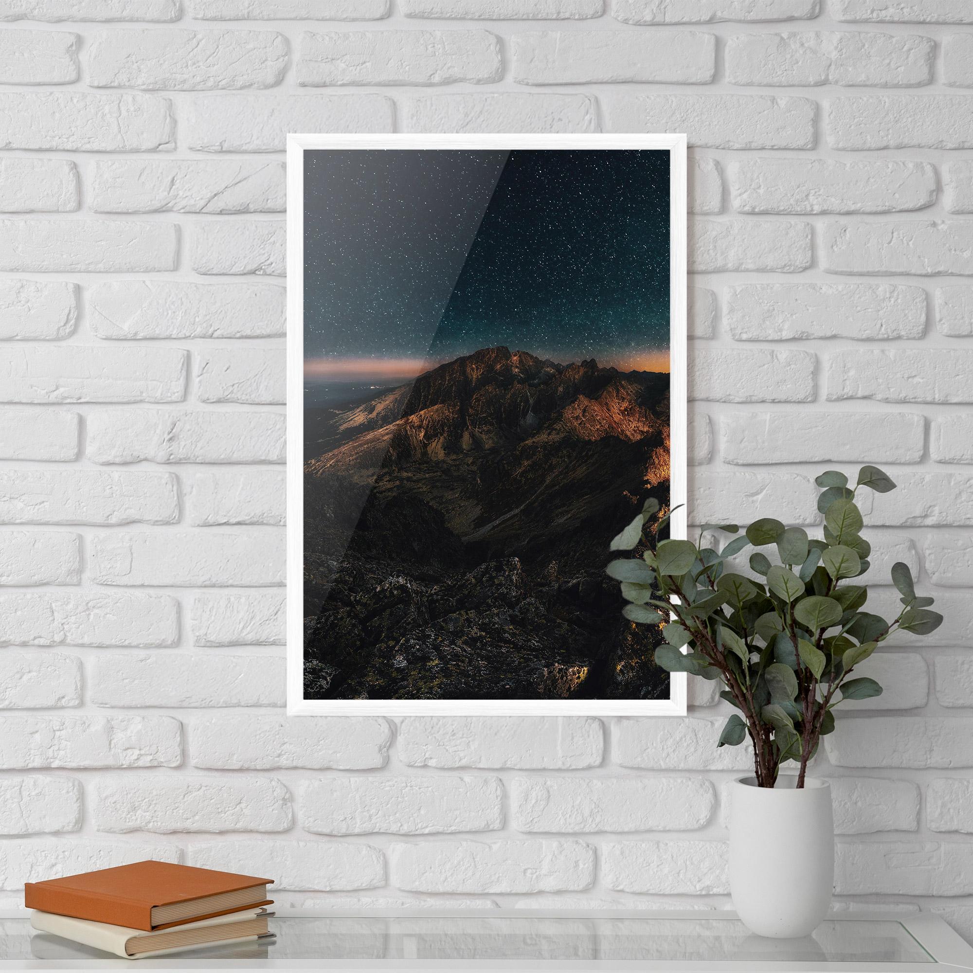 Plakat w Ramie Mountain Sky mockup 5