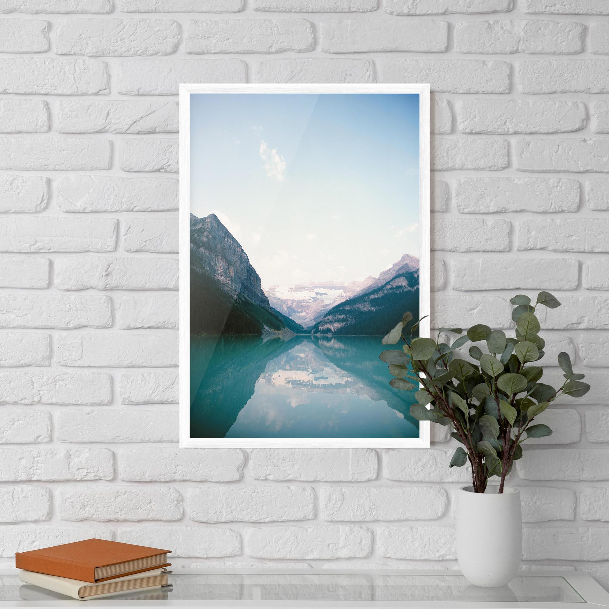 Plakat w Ramie Mountain Valley mockup 5