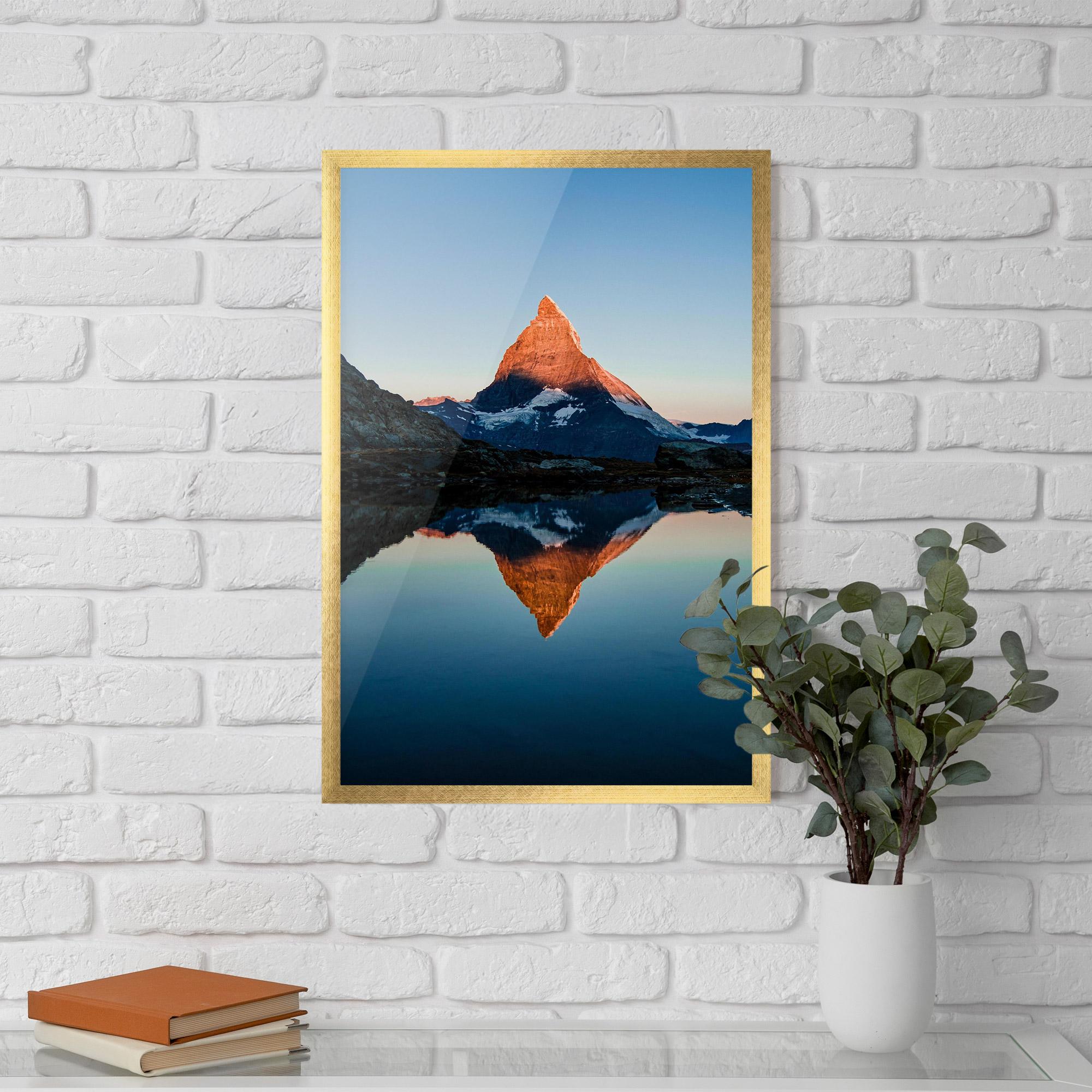 Plakat w Ramie Mirror Mountain mockup 5