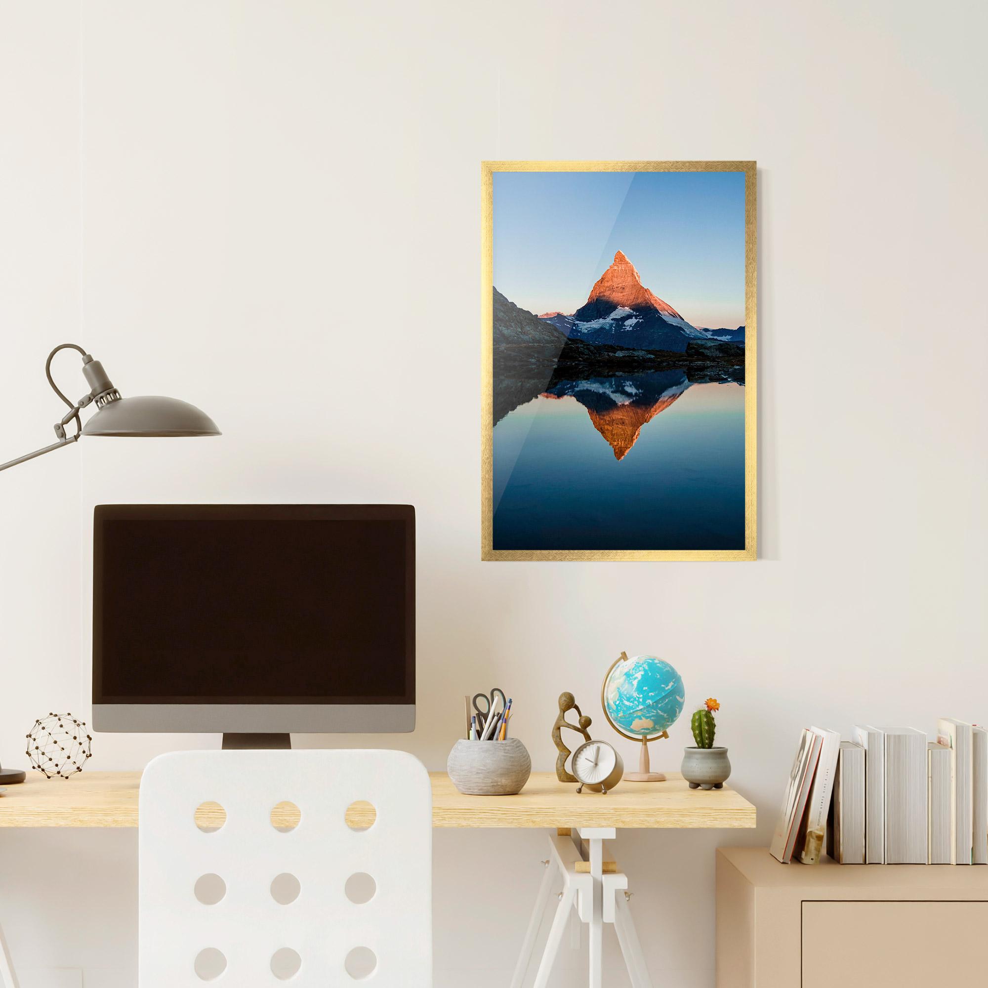 Plakat w Ramie Mirror Mountain mockup 6