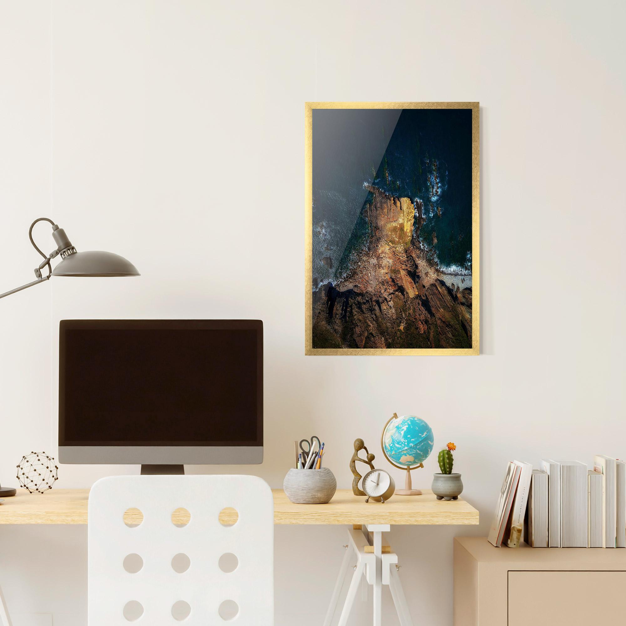 Plakat w Ramie Rocks And Water mockup 6