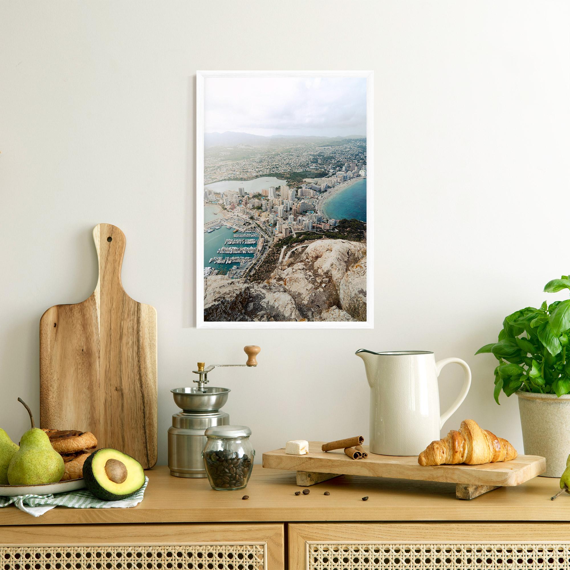 Plakat w Ramie Coast City mockup 8