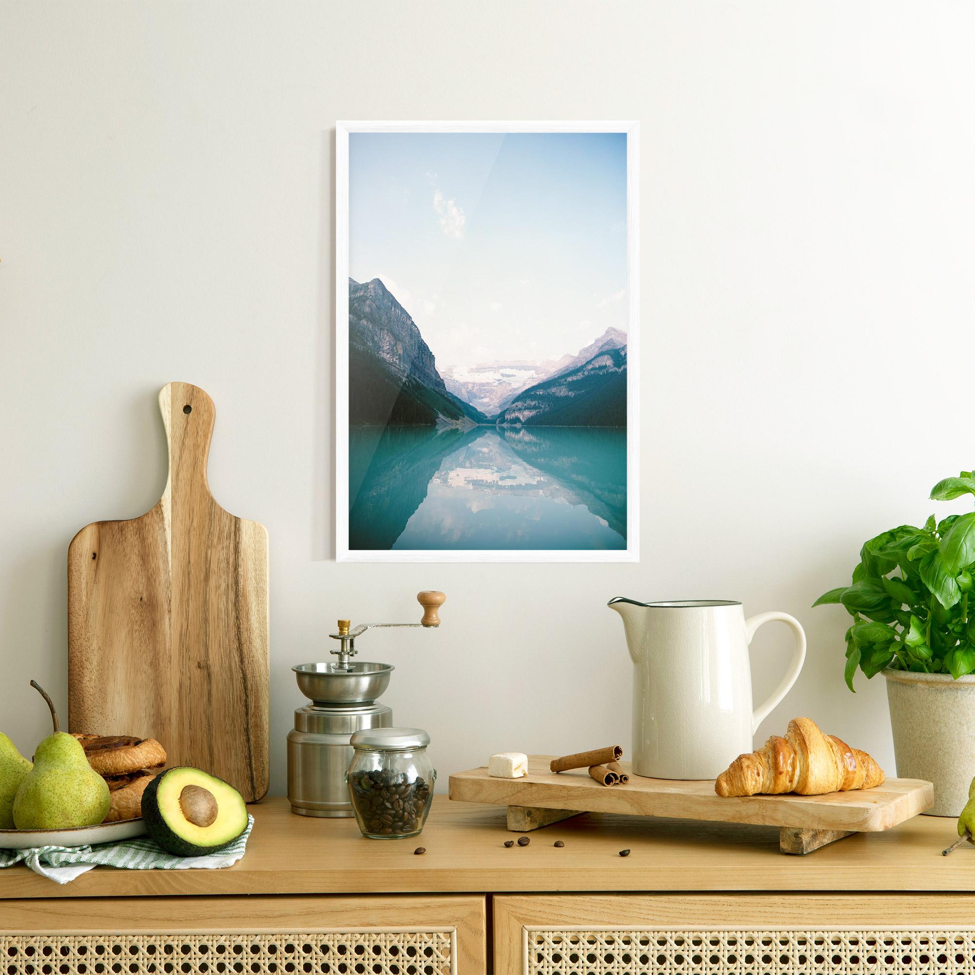 Plakat w Ramie Mountain Valley mockup 8