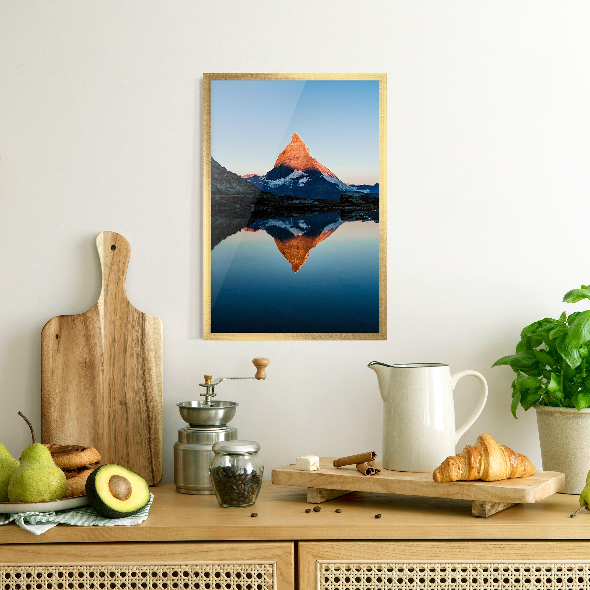 Plakat w Ramie Mirror Mountain mockup 8