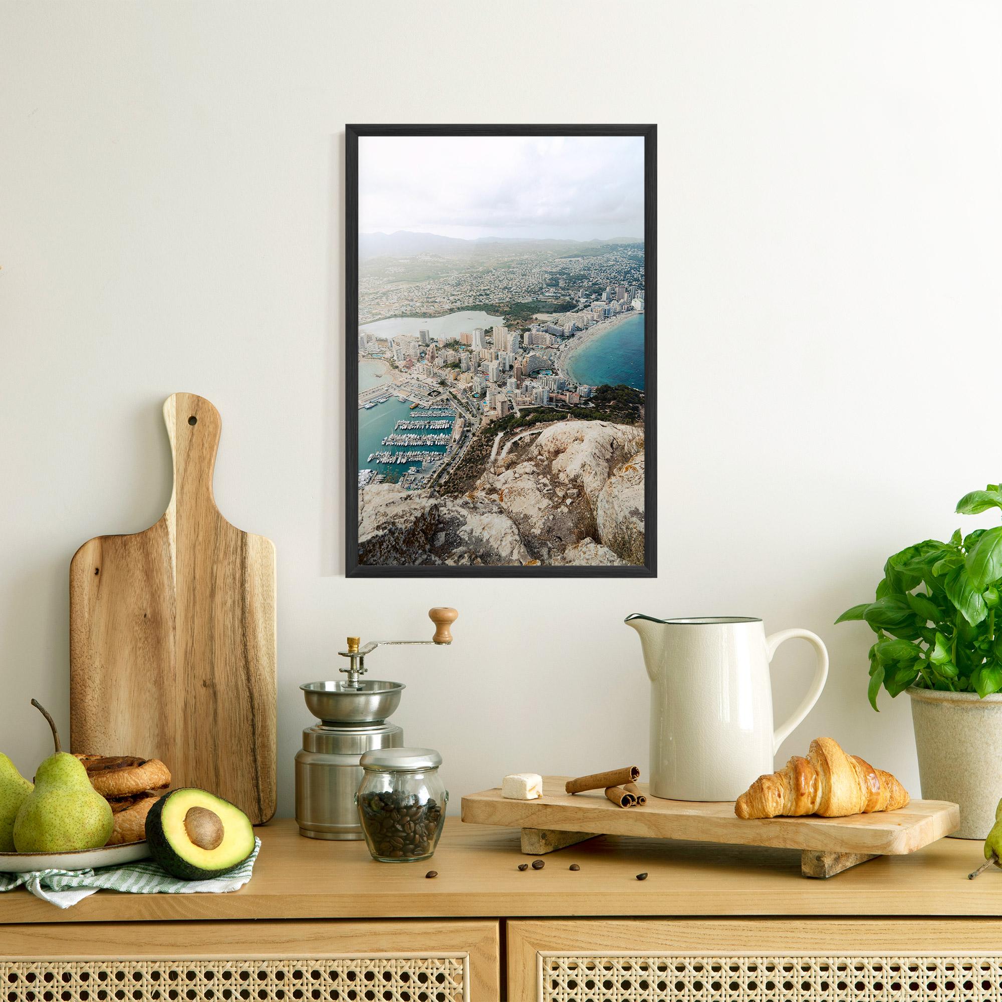 Plakat w Ramie Coast City mockup 8
