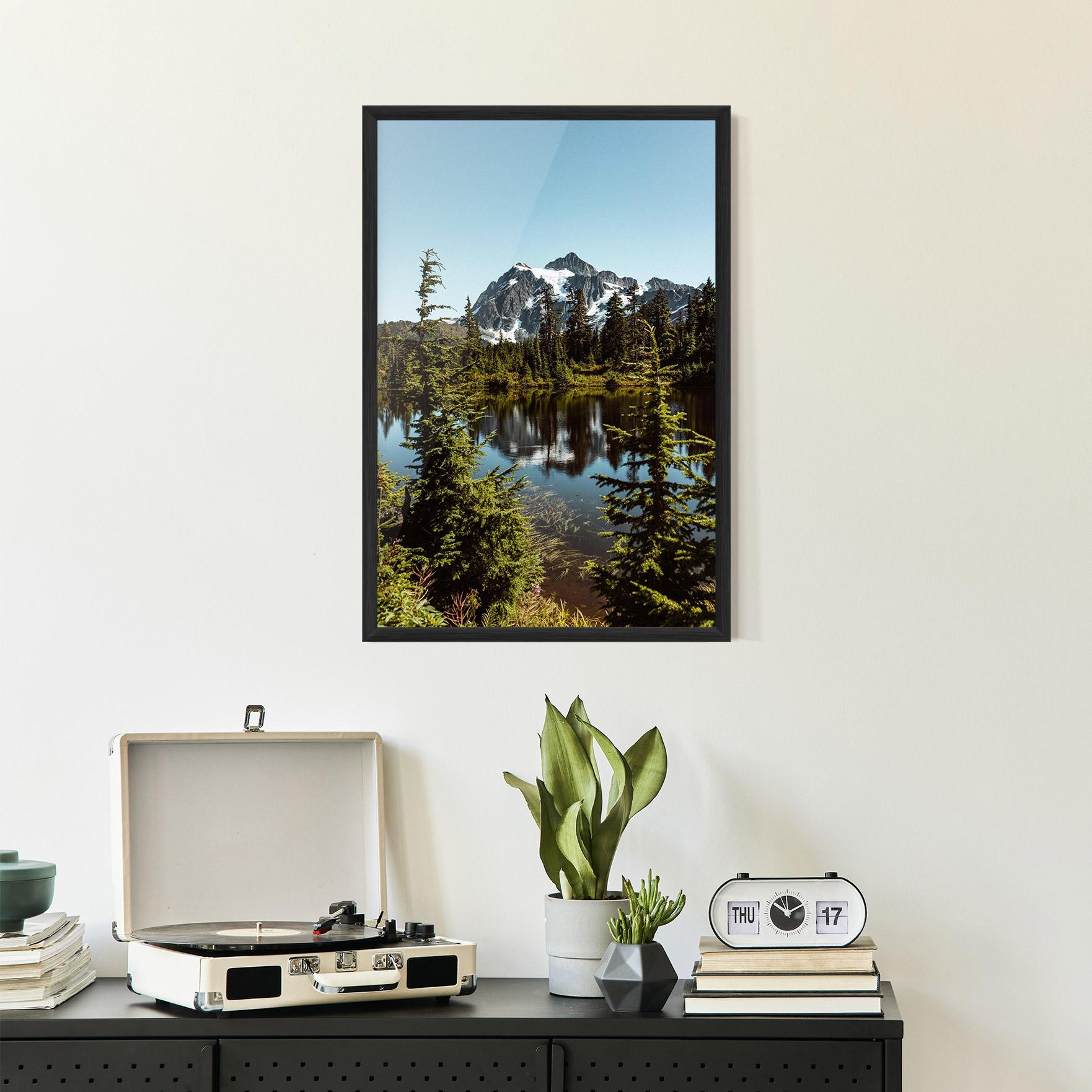 Plakat w Ramie Forest Snow Mountain mockup 2