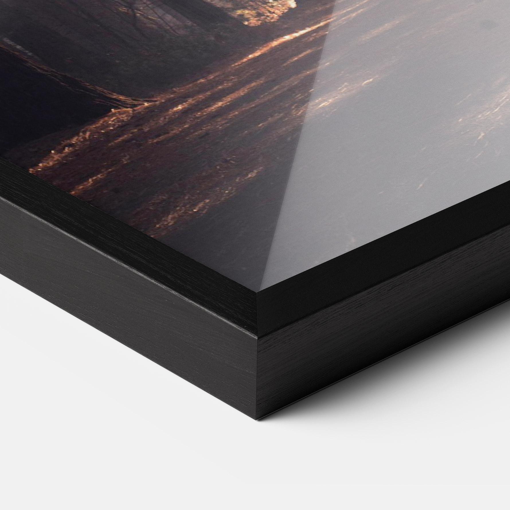 Plakat w Ramie Foggy Couple Forest mockup 3