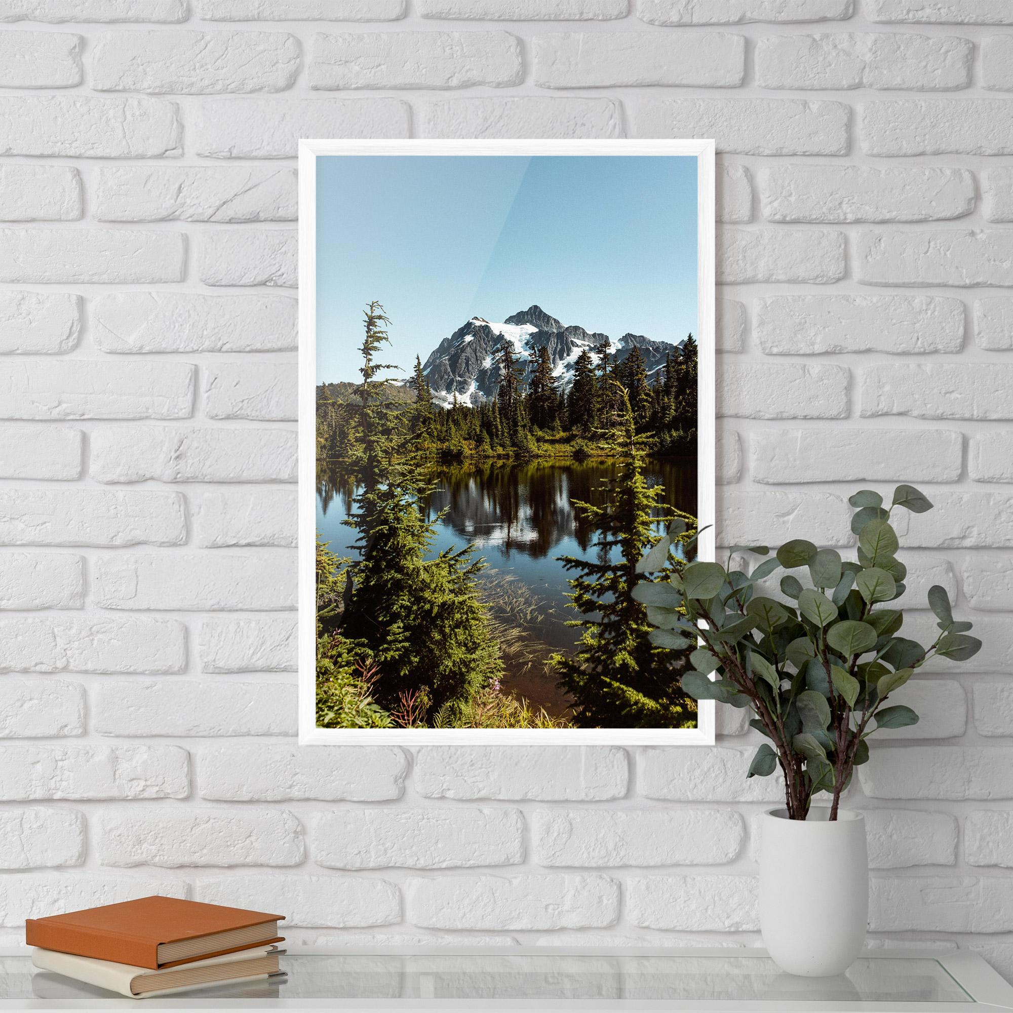 Plakat w Ramie Forest Snow Mountain mockup 5