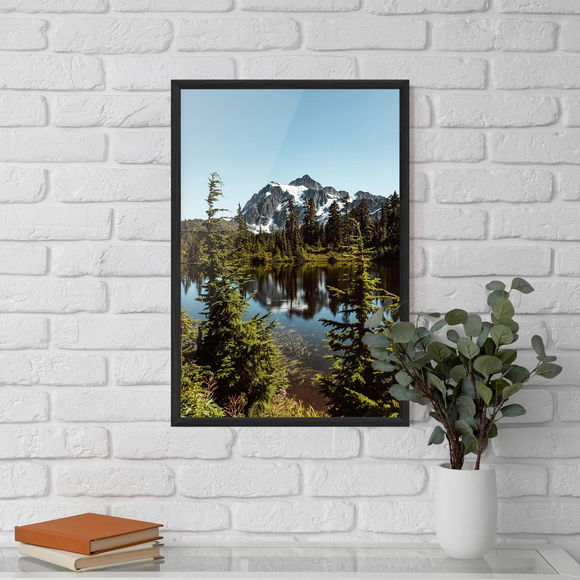 Plakat w Ramie Forest Snow Mountain mockup 5