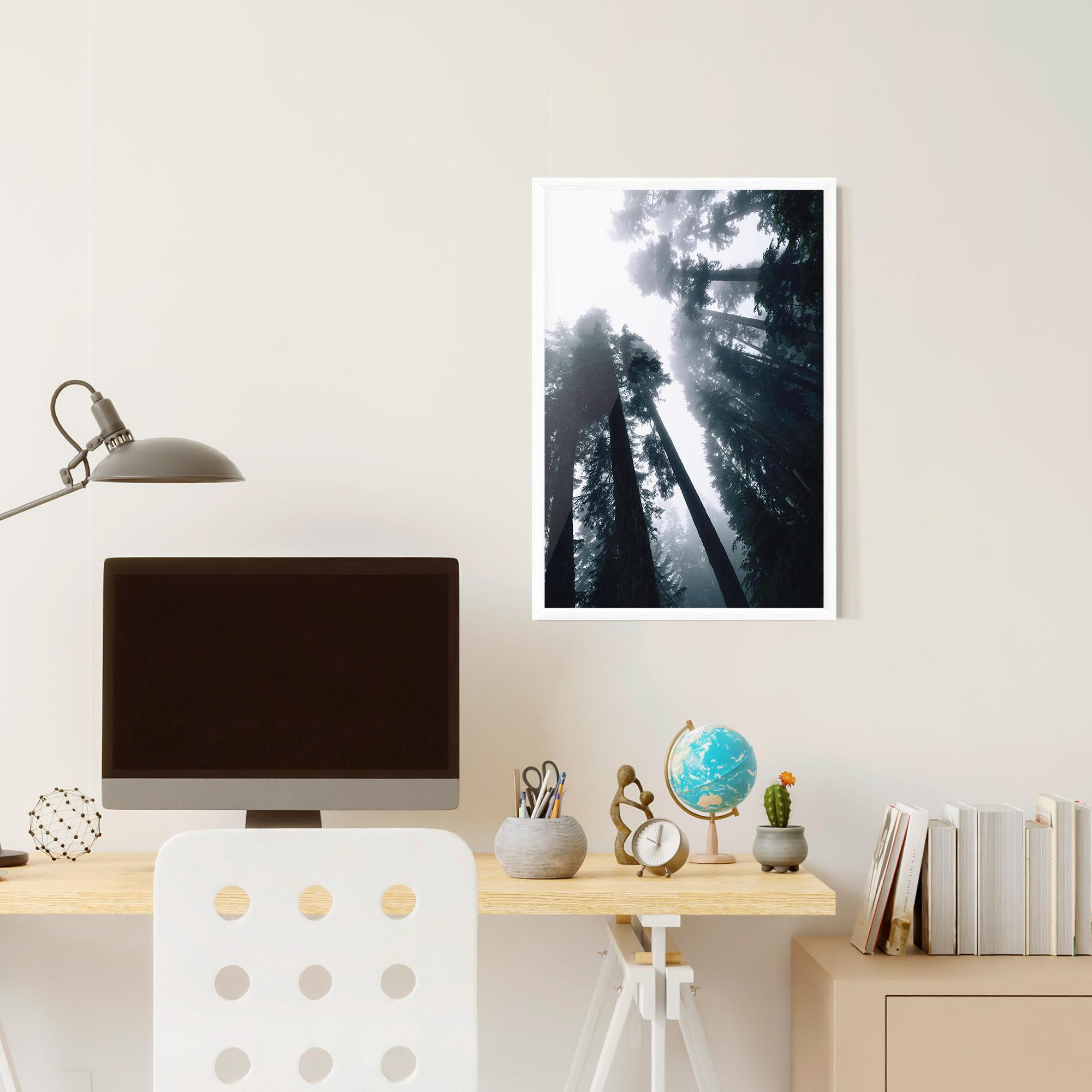 Plakat w Ramie Foggy Big Trees mockup 6